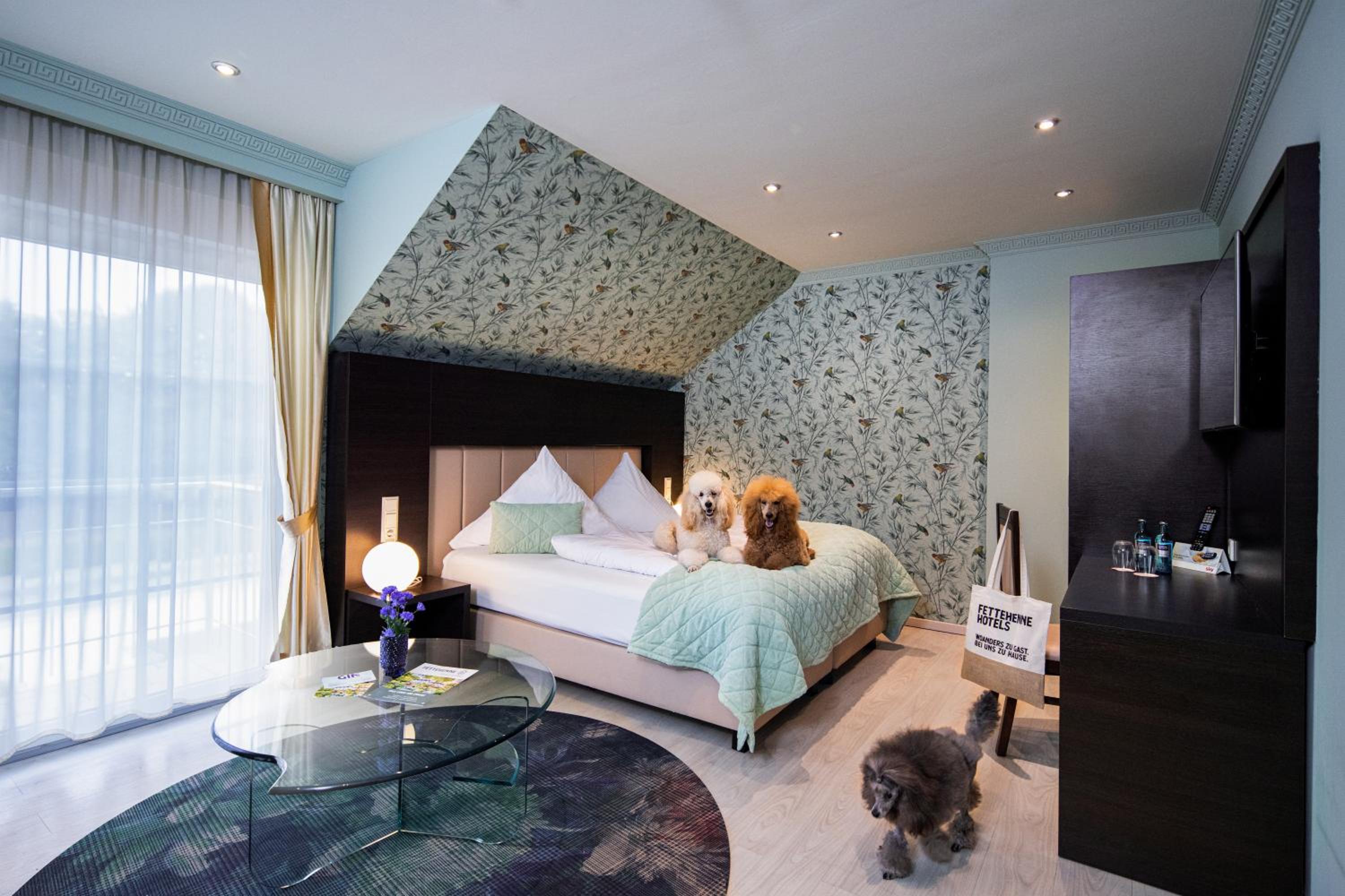 Double Room with Balcony - Photo 5