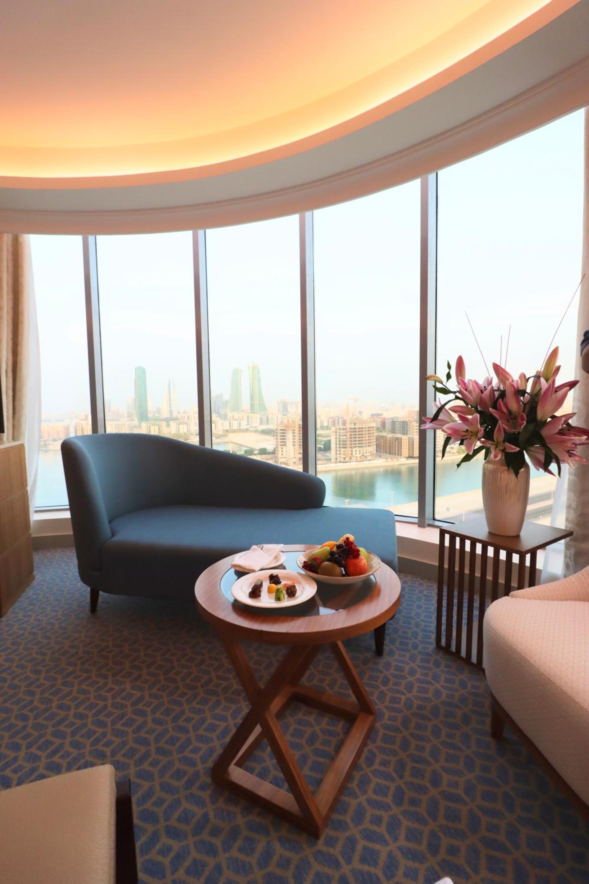 Ambassador Suite - Photo 5