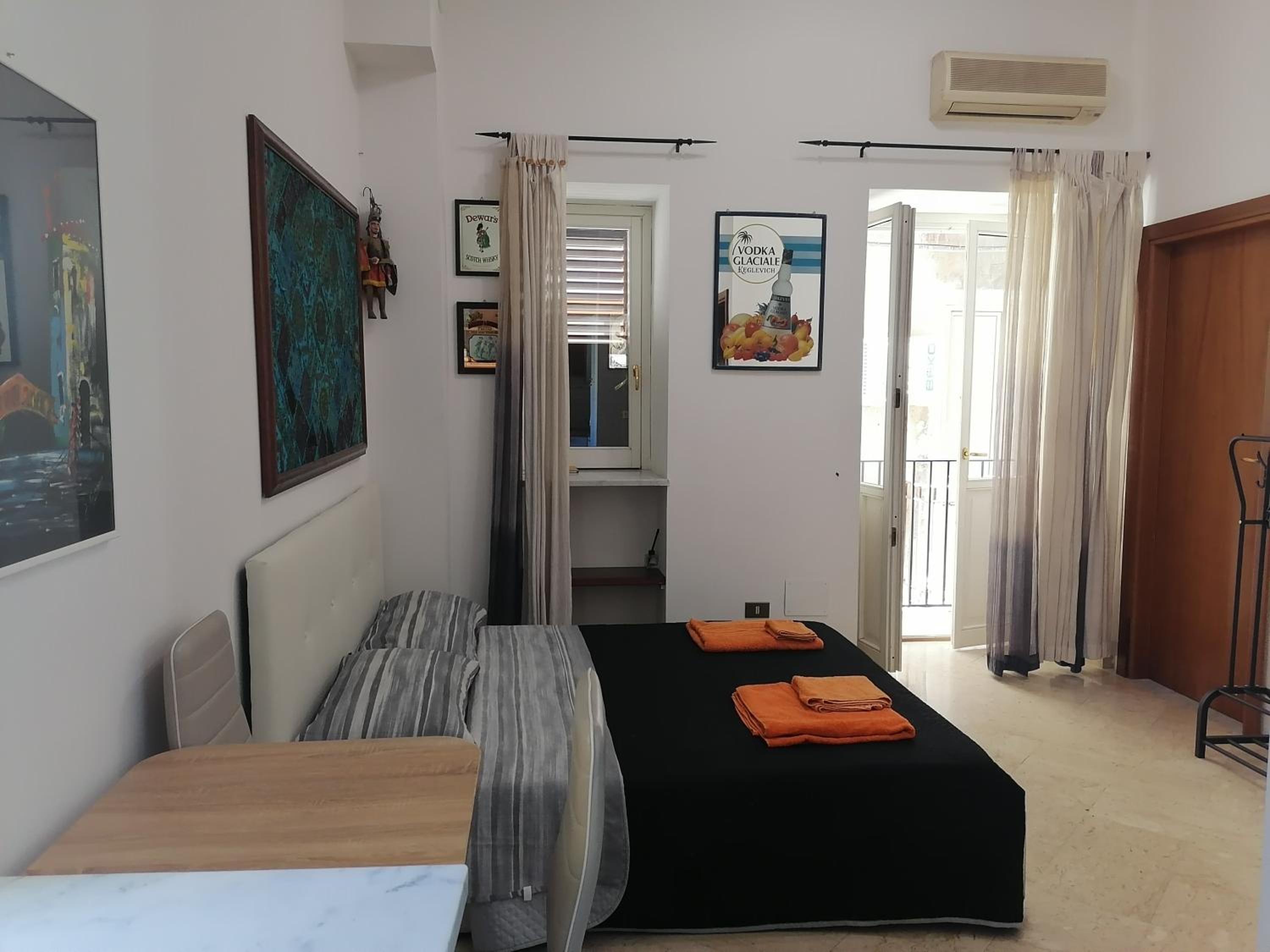 Double Room With Private Bathroom