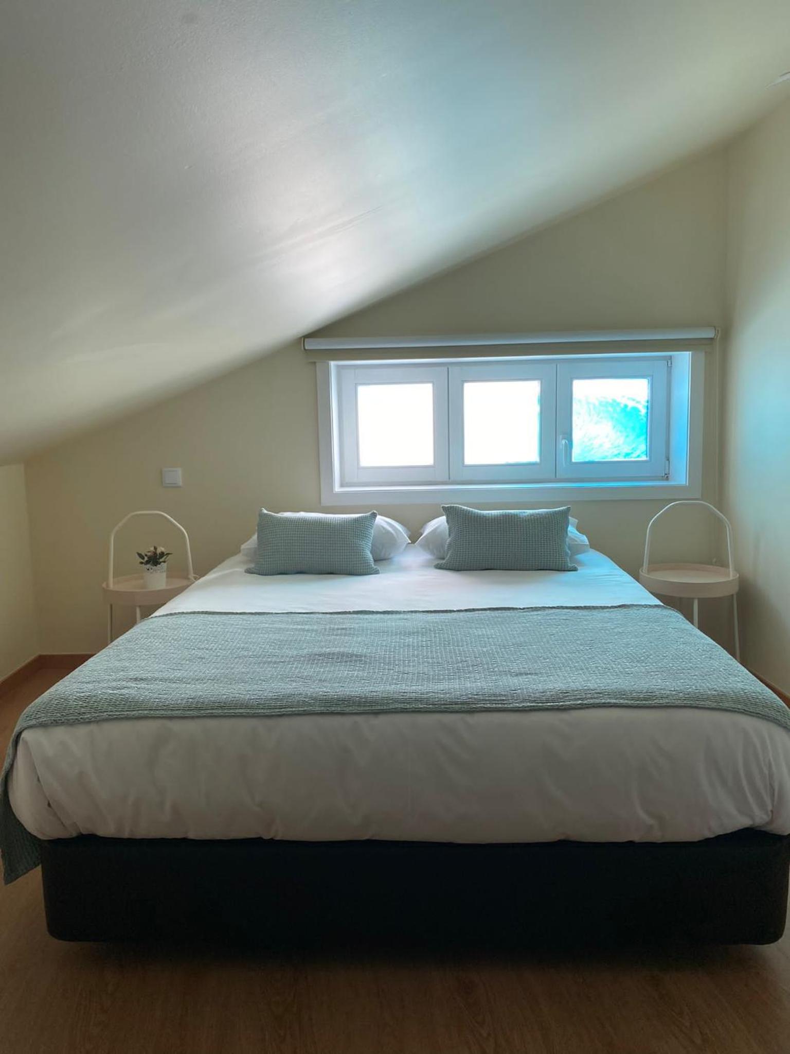 Two-Bedroom Apartment - Photo 40
