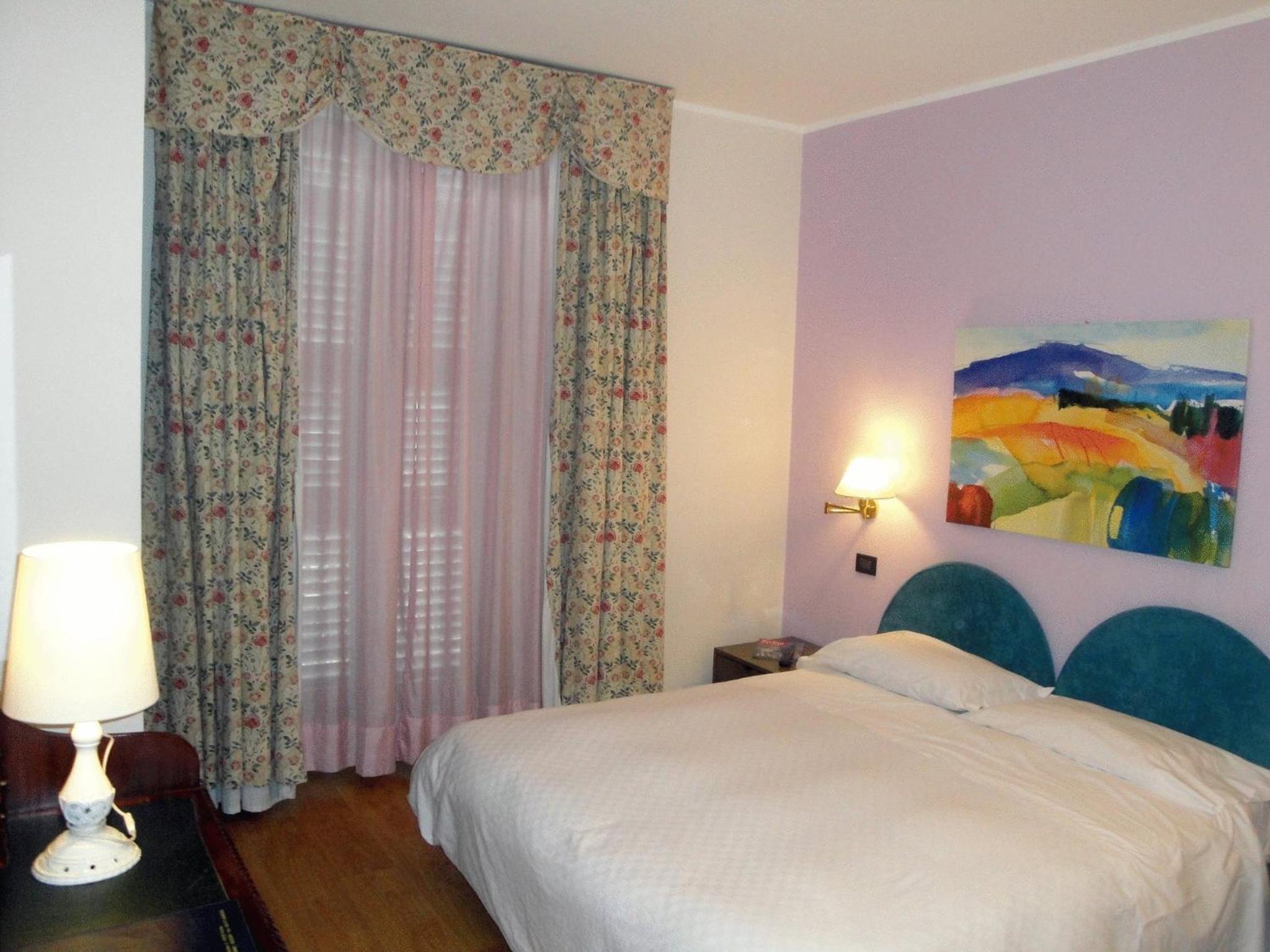 Standard Double Room photo 2