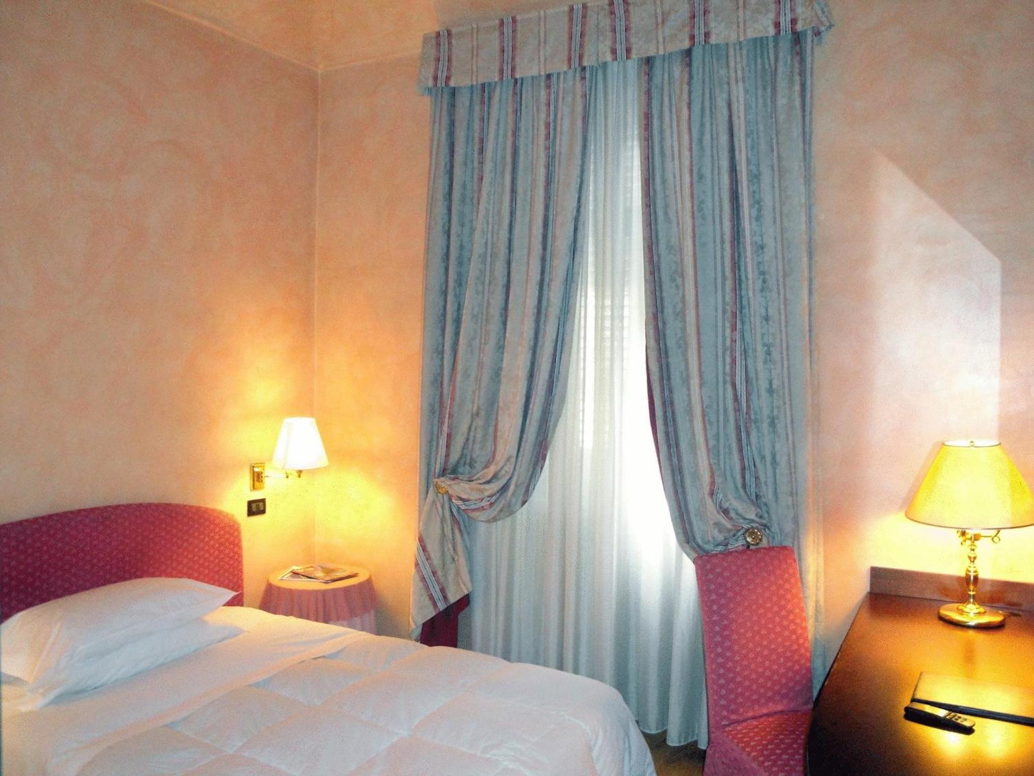 Superior Double Room - Photo 1