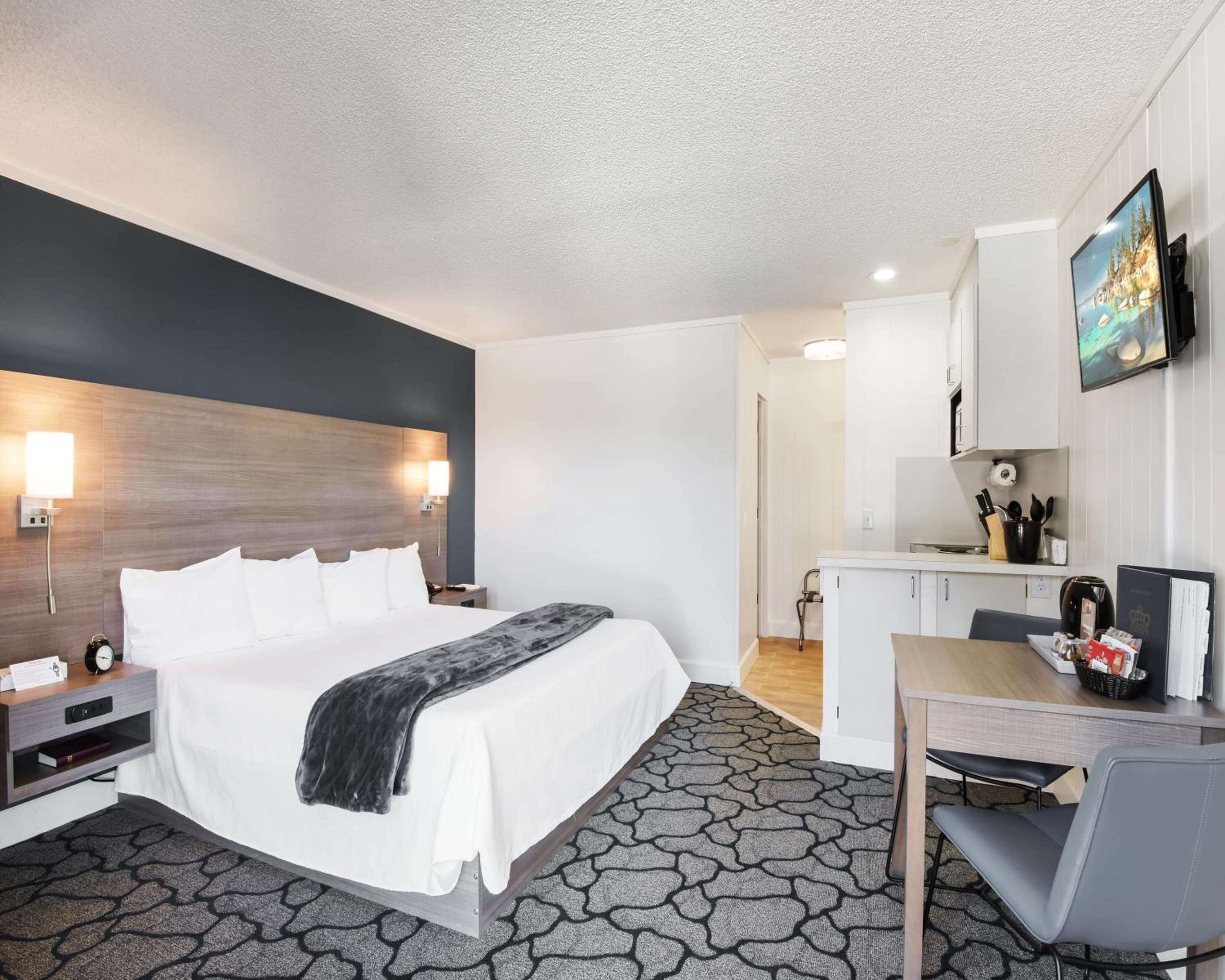 Superior King Room photo 1