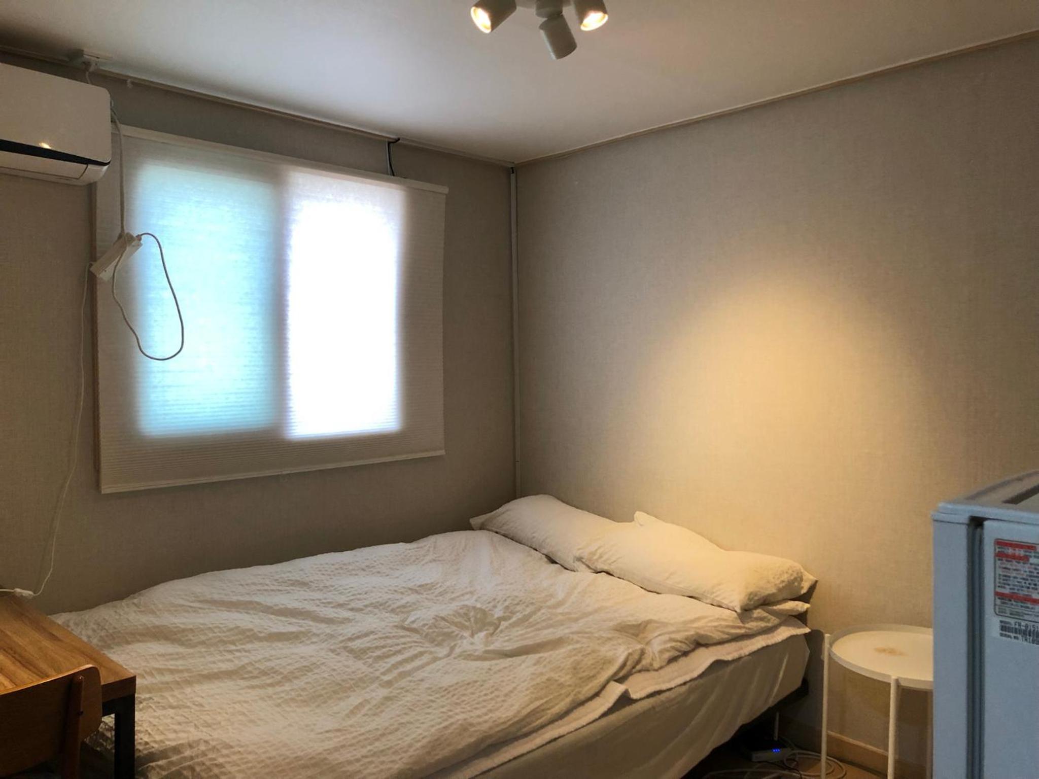 Double Room - Photo 11