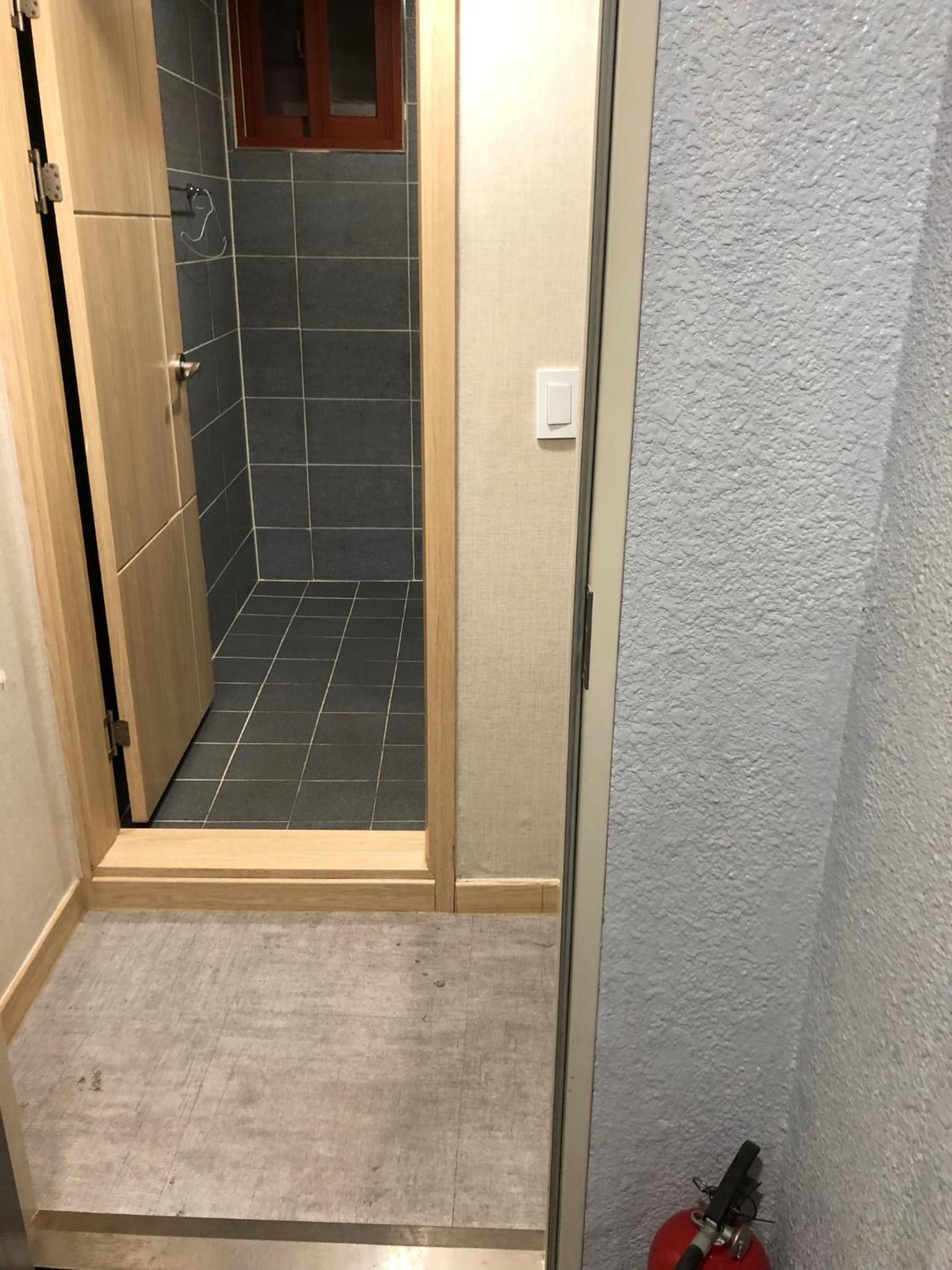 Double Room - Photo 16