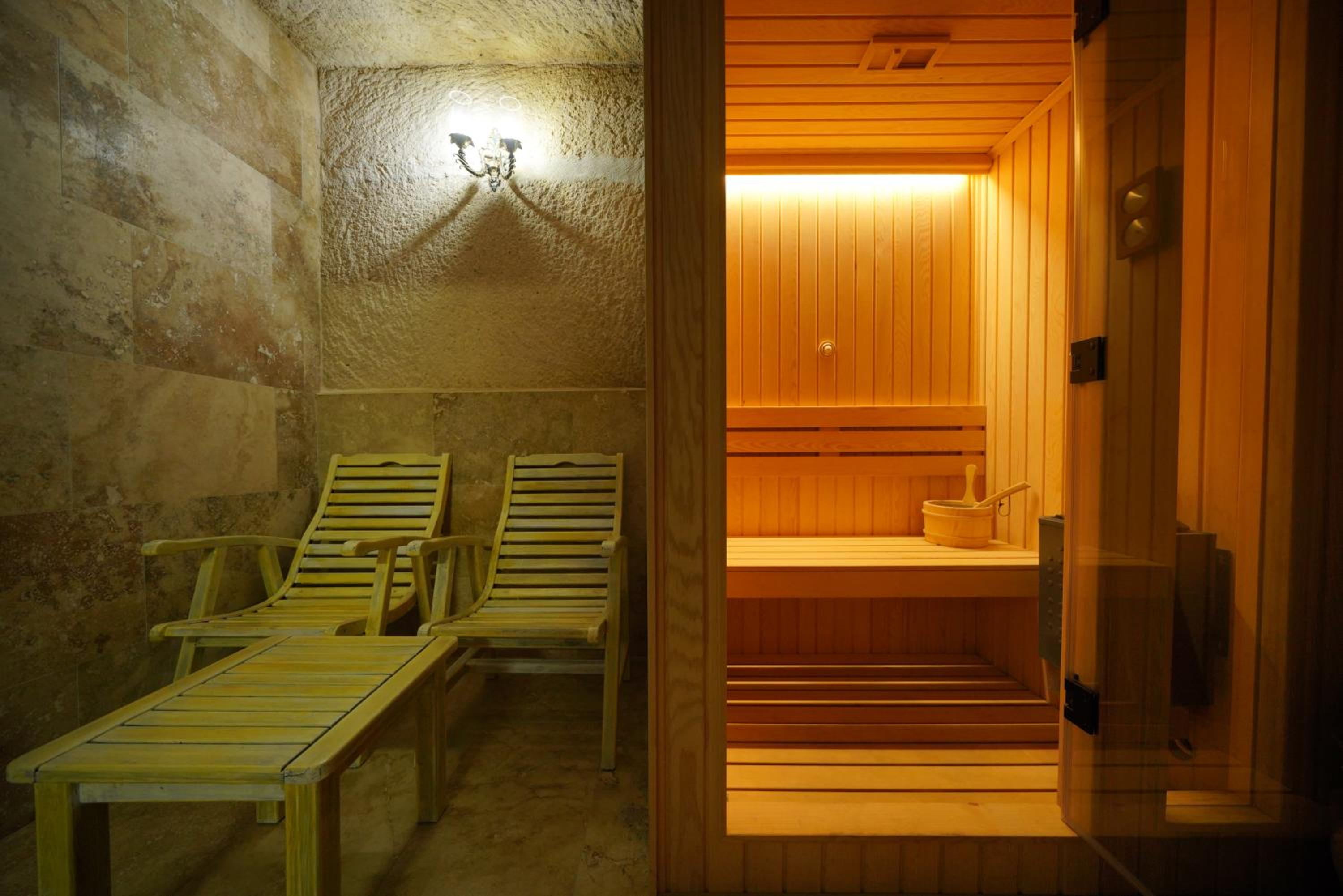 Suite with Sauna - Photo 5