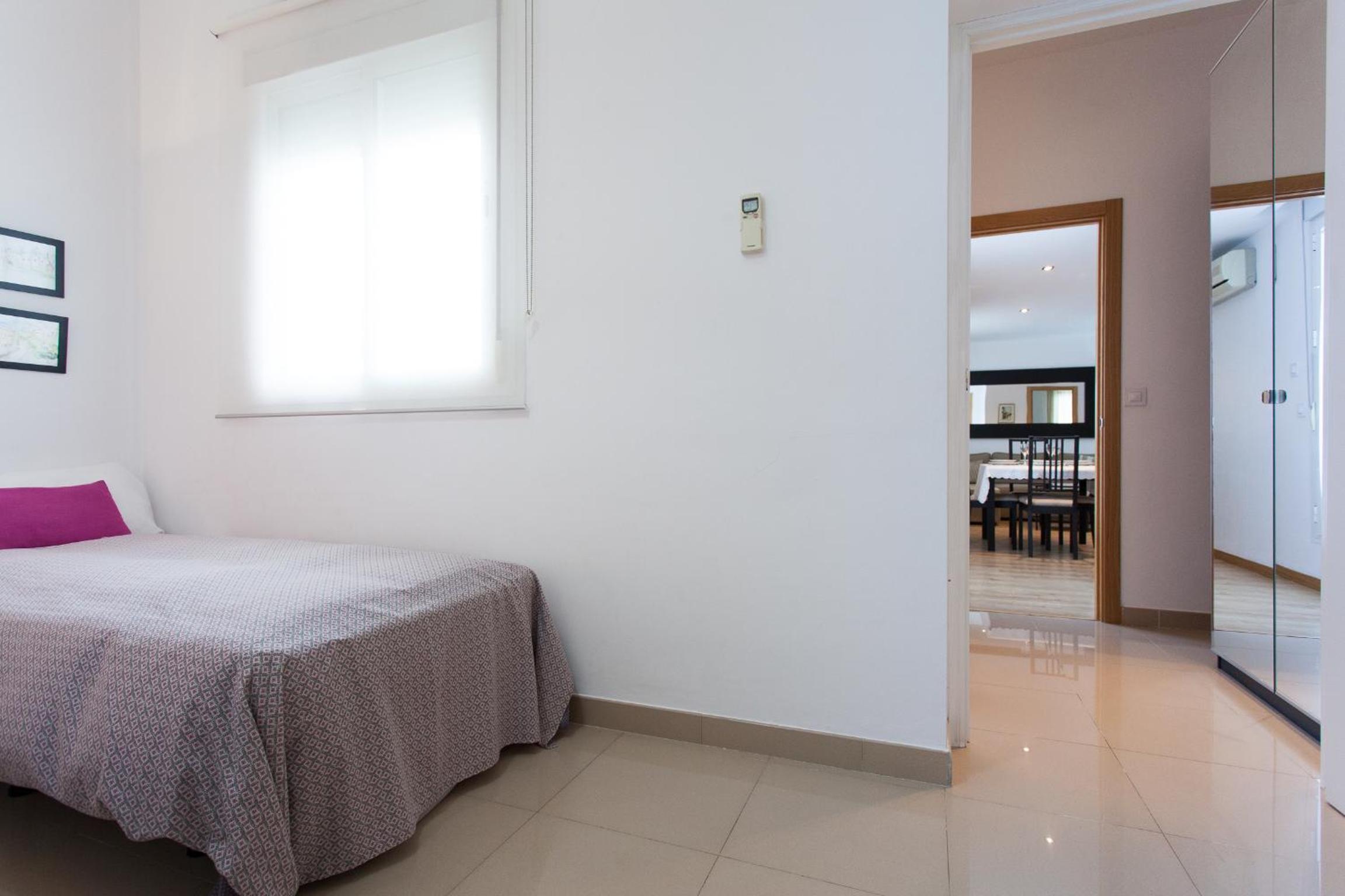 Apartment with Terrace (Laraña 6.2) - Photo 9