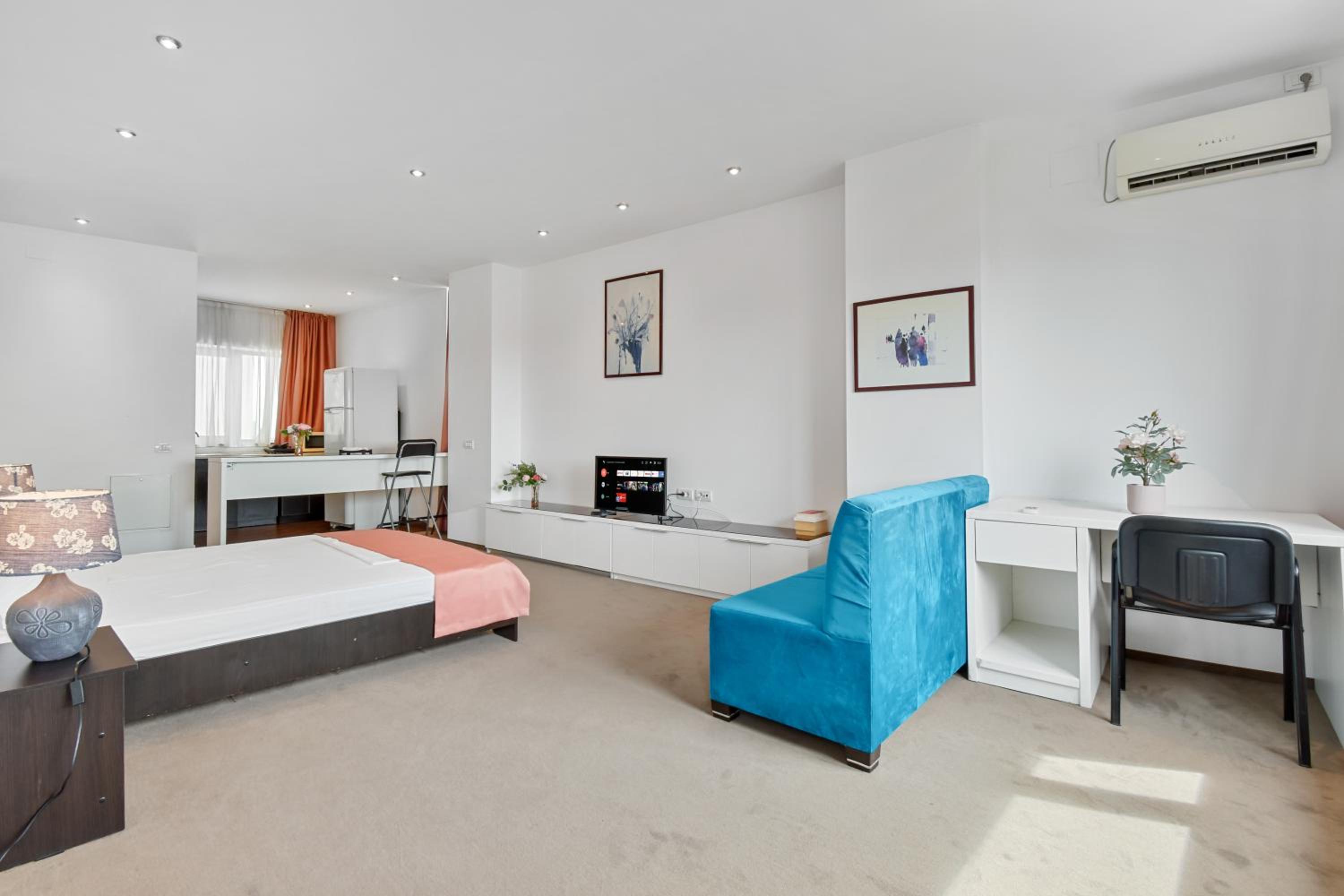 יוני 88 אפרטהוטל בוקרשט — Suite with City View