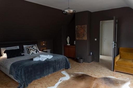 Superior King Room - Photo 11