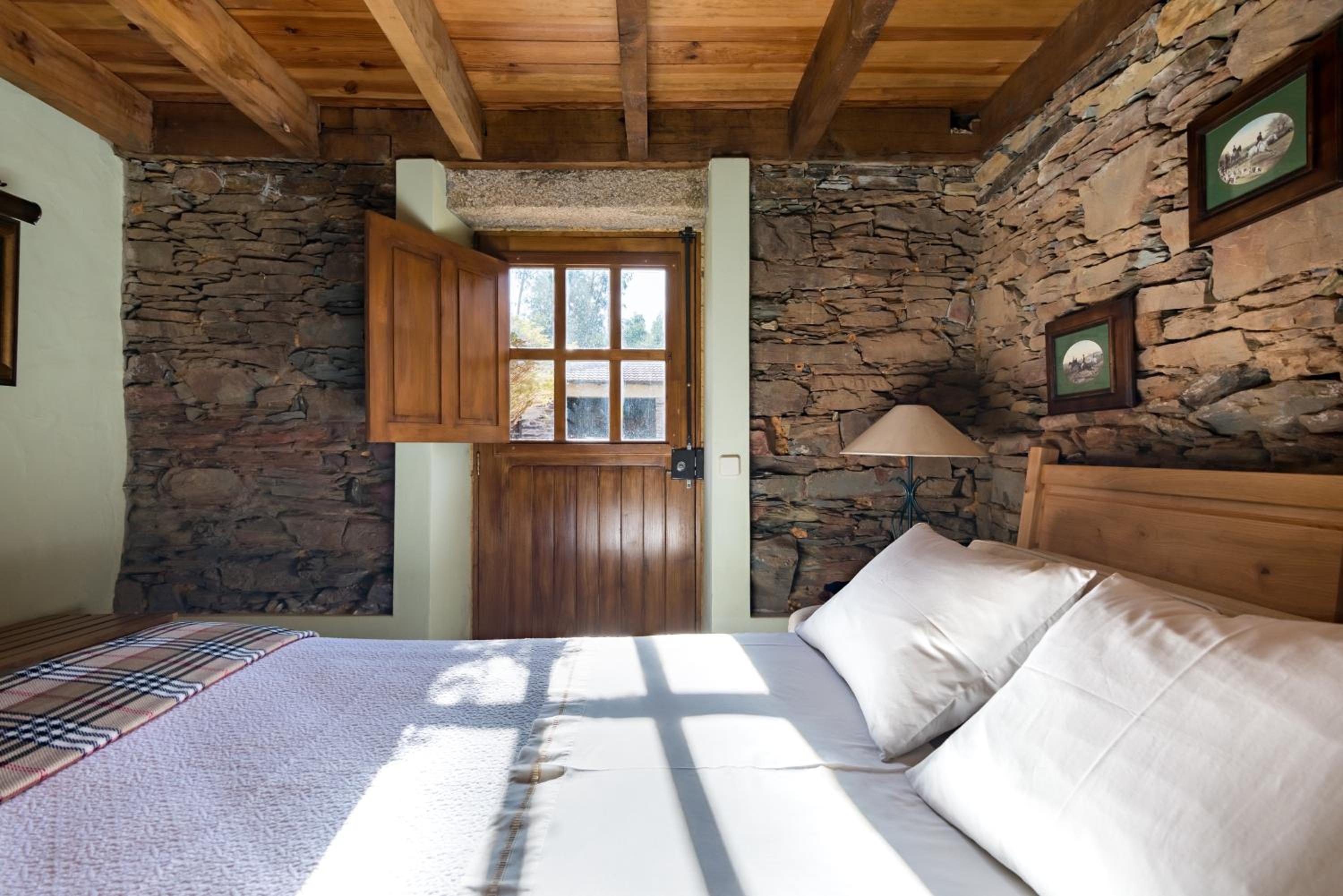 Three-Bedroom Villa photo 2