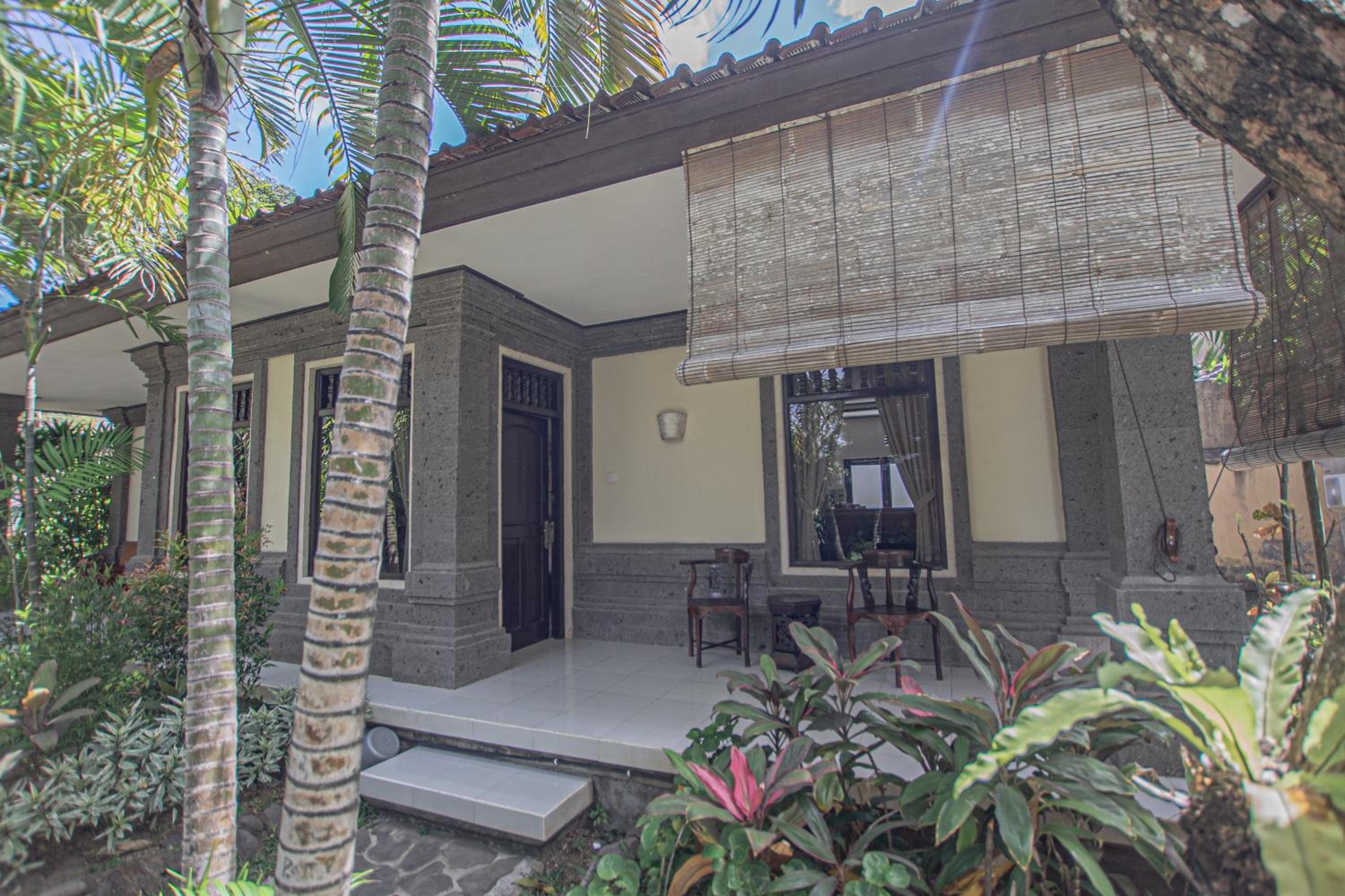 Studio with Balcony photo 3