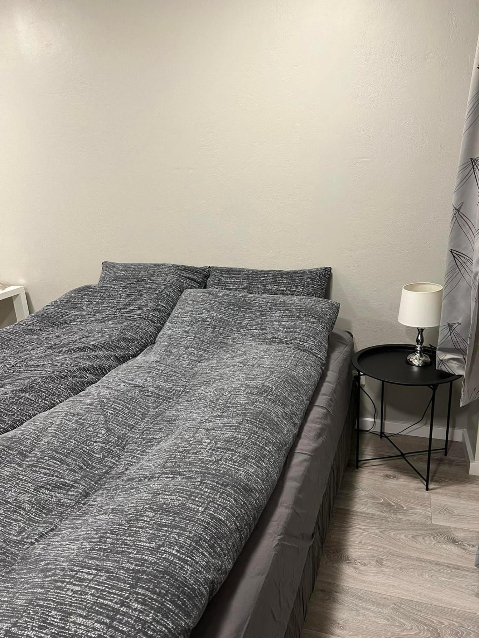 One-Bedroom Apartment - Photo 6