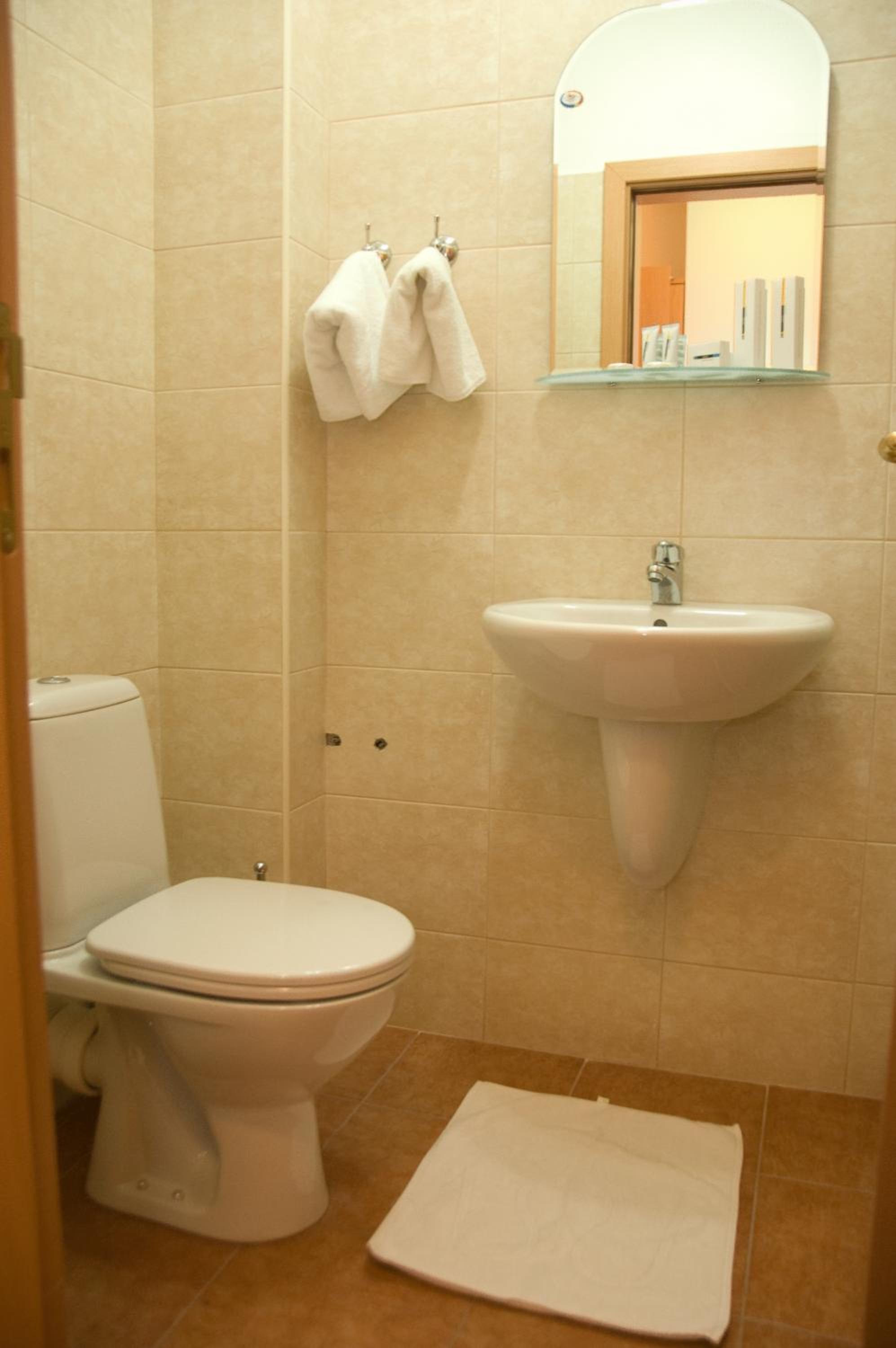 Double Room - Basement - Photo 15