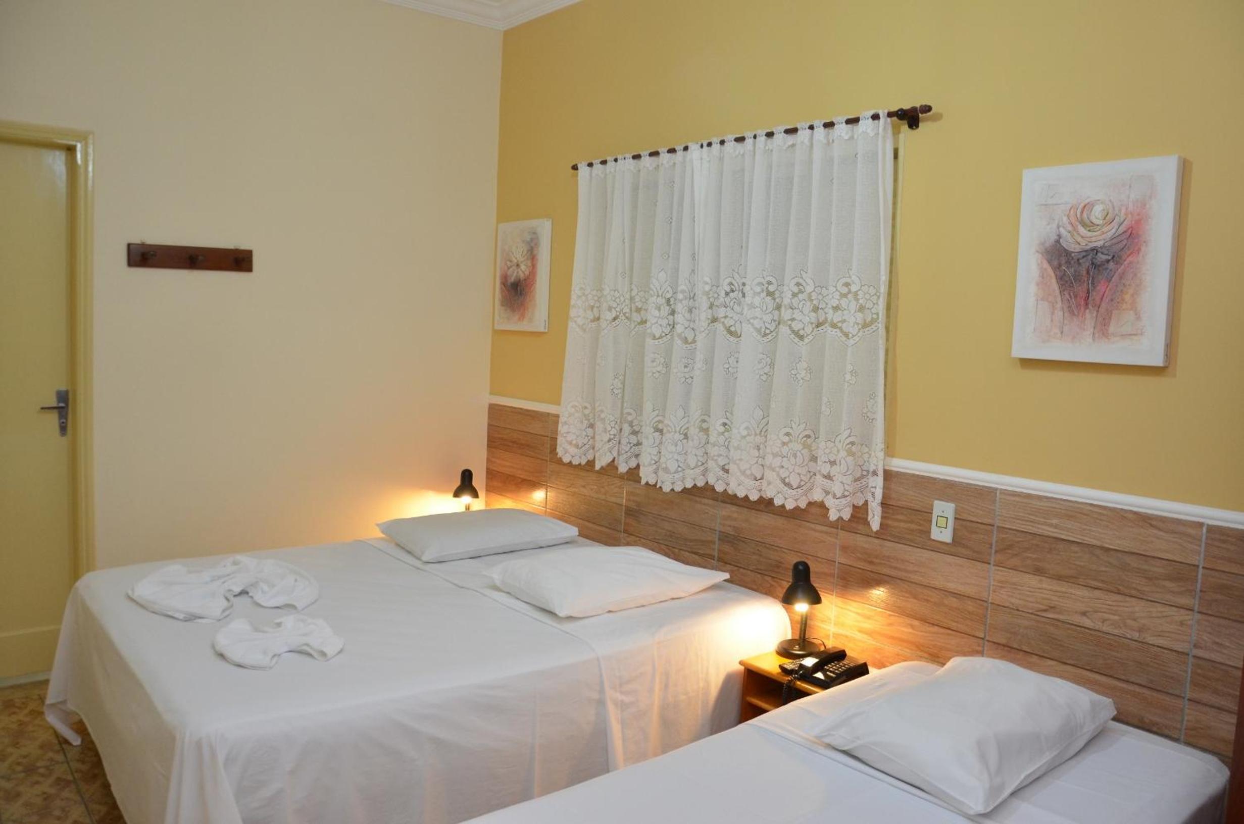 Standard Triple Room - Photo 1