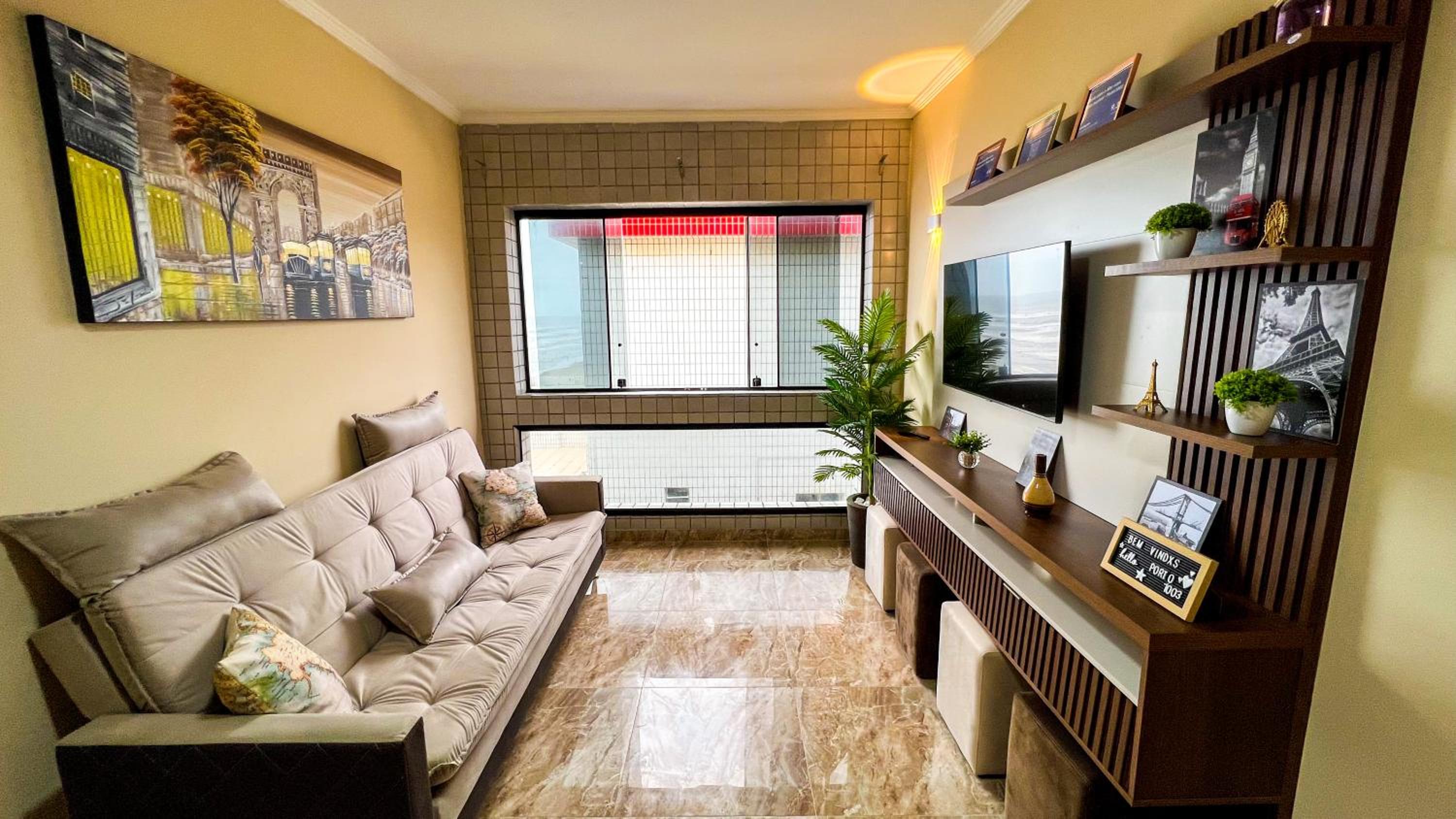 One-Bedroom Apartment - Photo 12