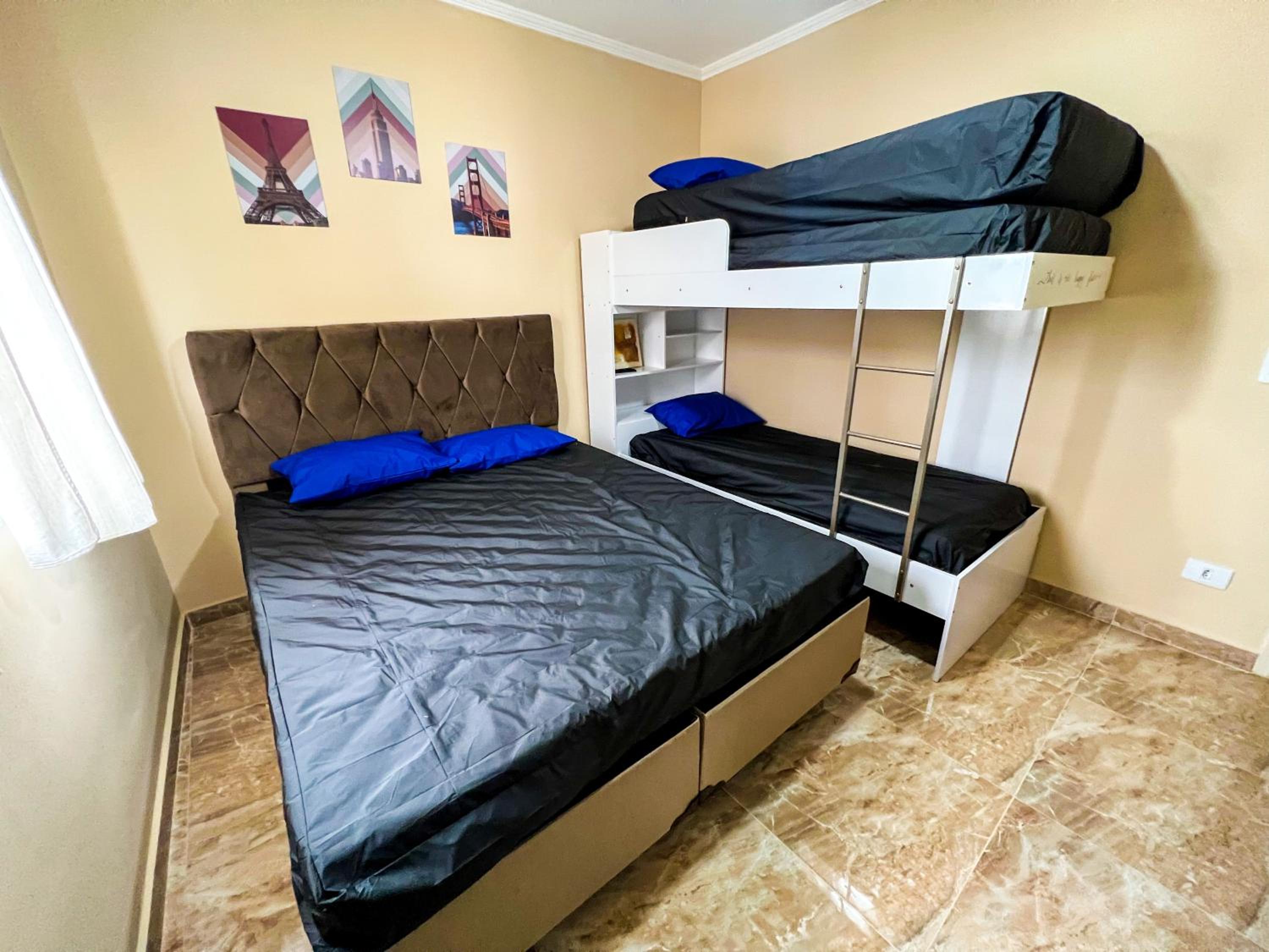 One-Bedroom Apartment - Photo 15