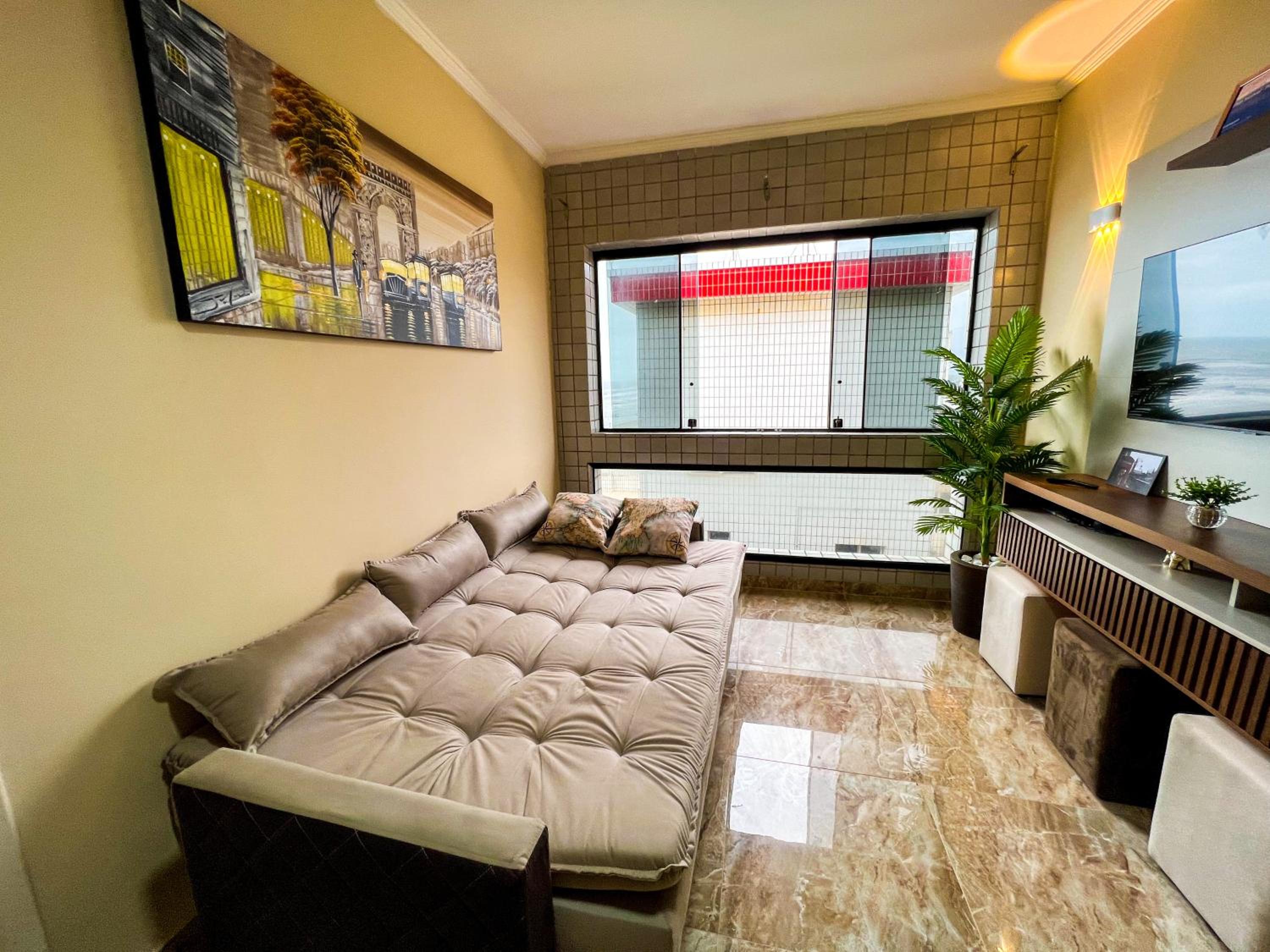 One-Bedroom Apartment - Photo 11