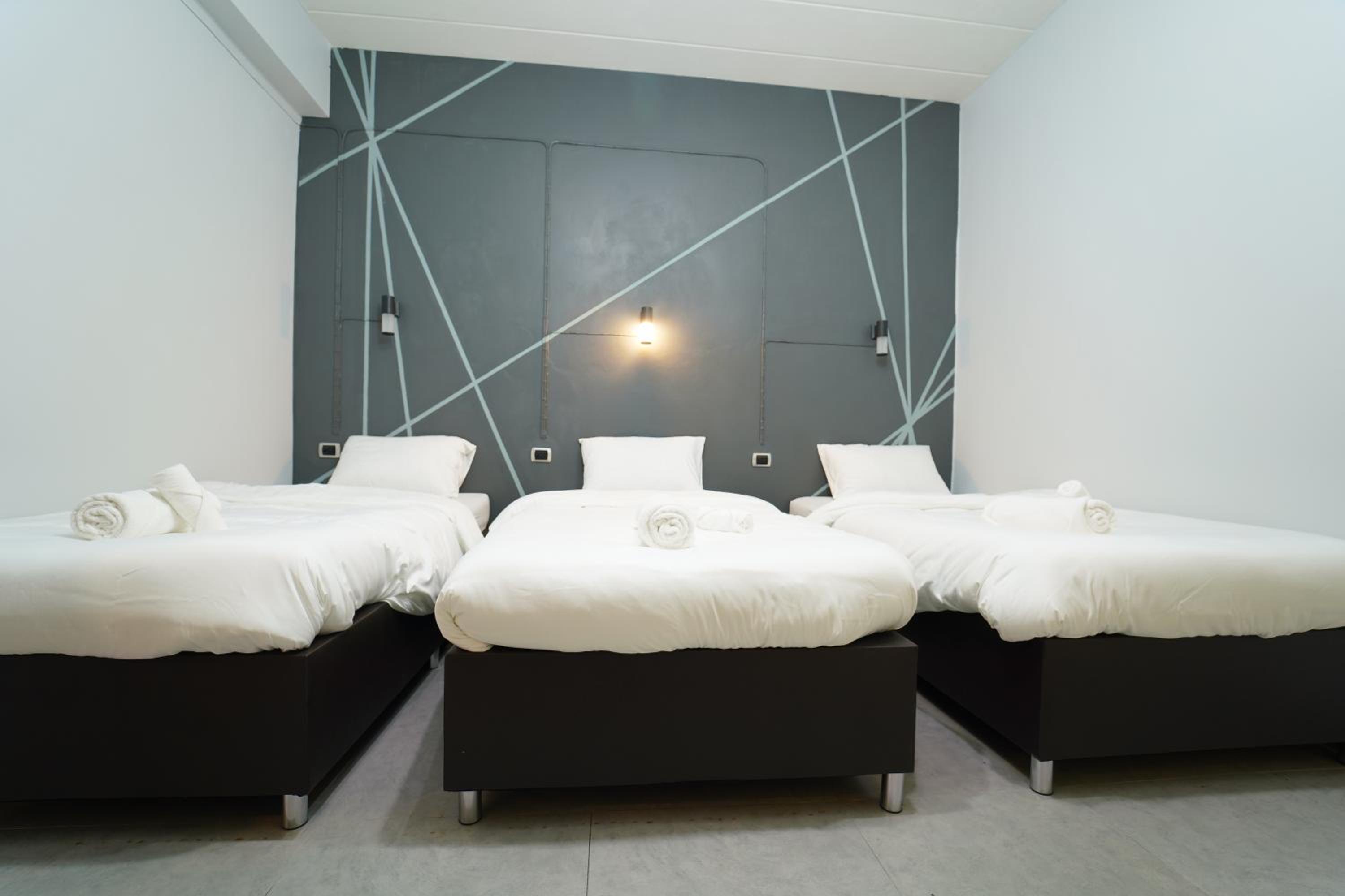 Triple Room with Shared Bathroom photo 3