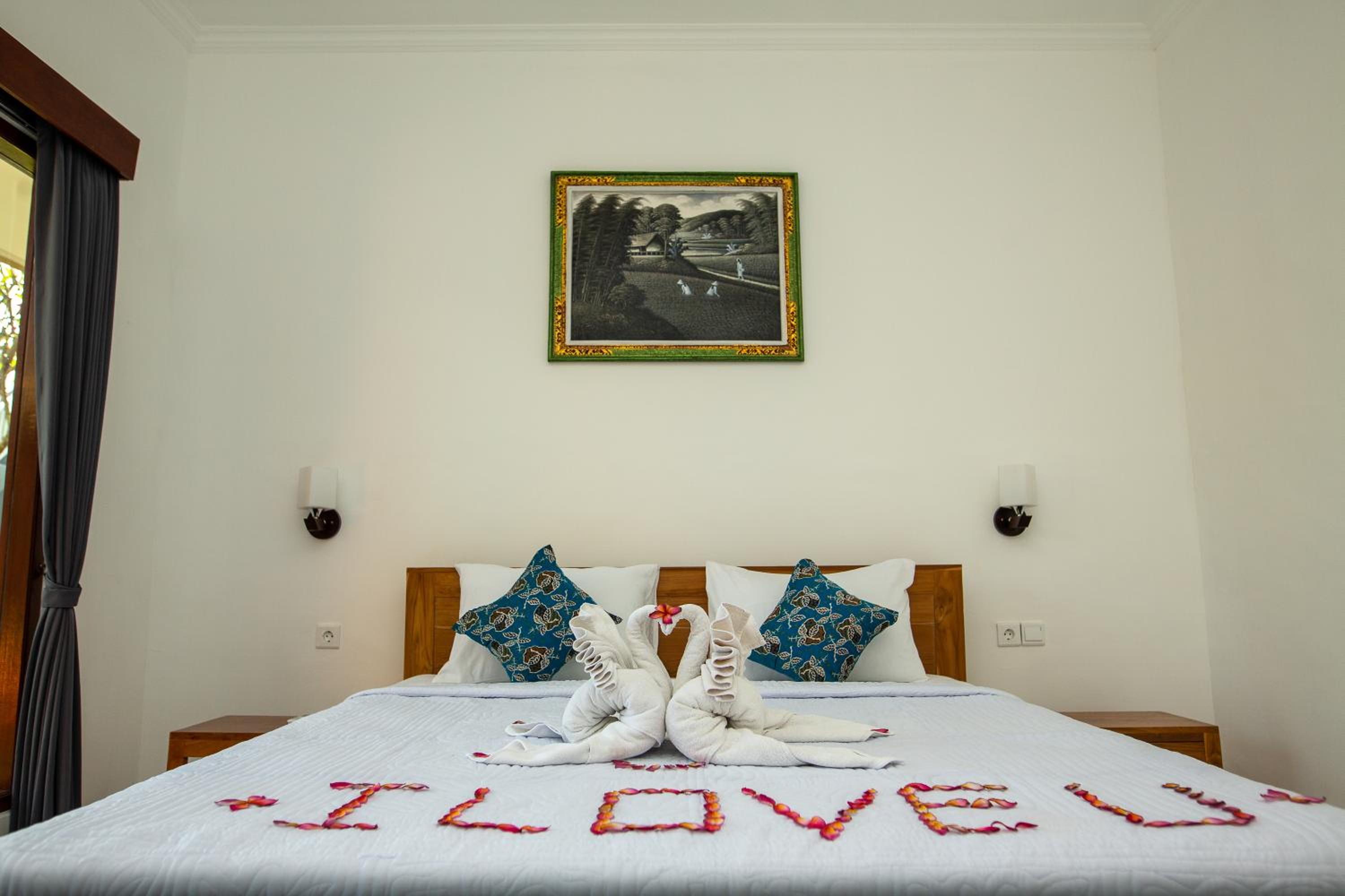 Deluxe Room - Photo 19