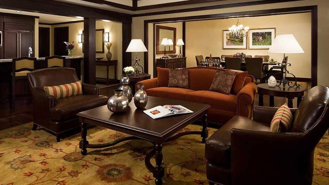 Prima Three-Bedroom Residence