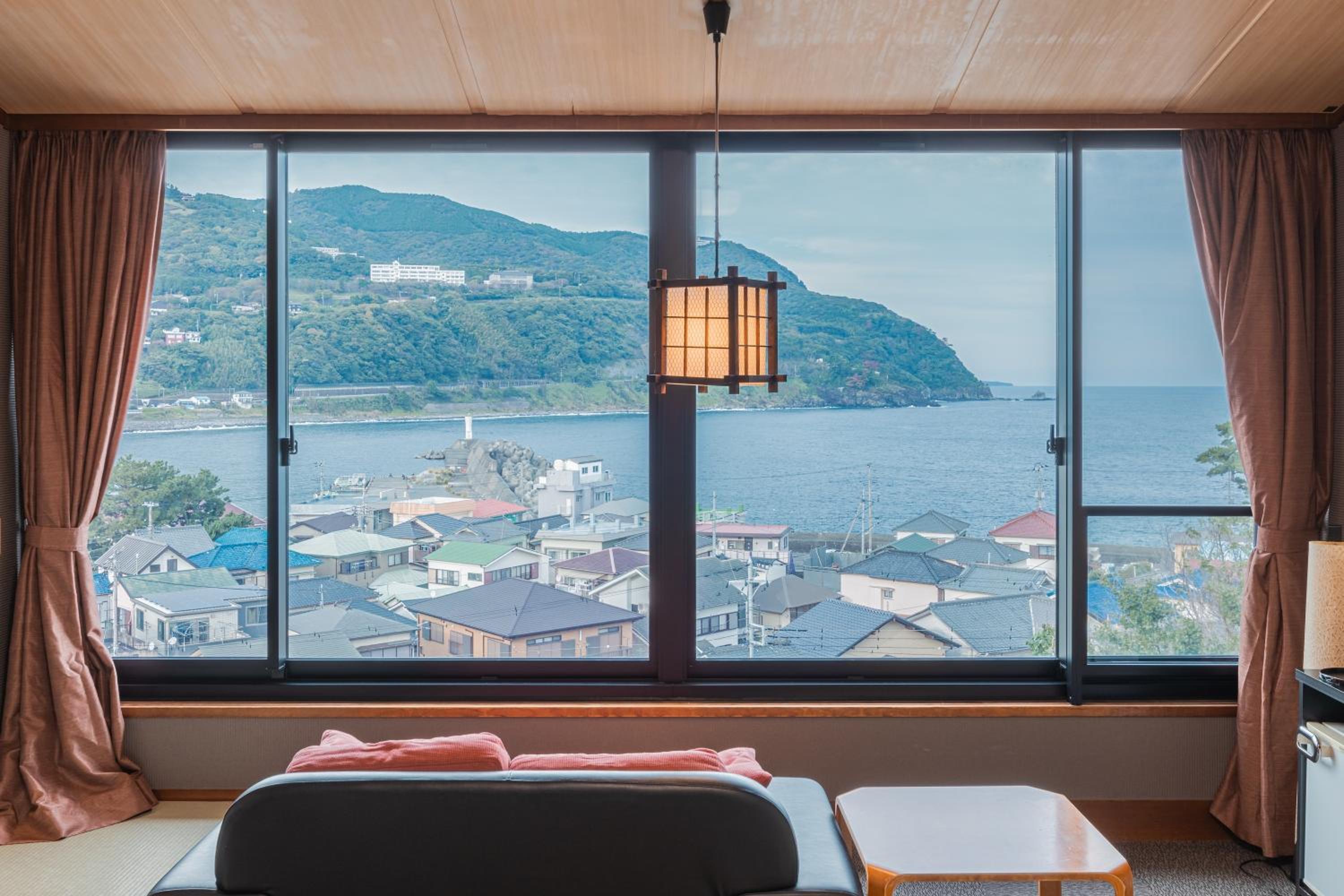 Quadruple Room with Sea View