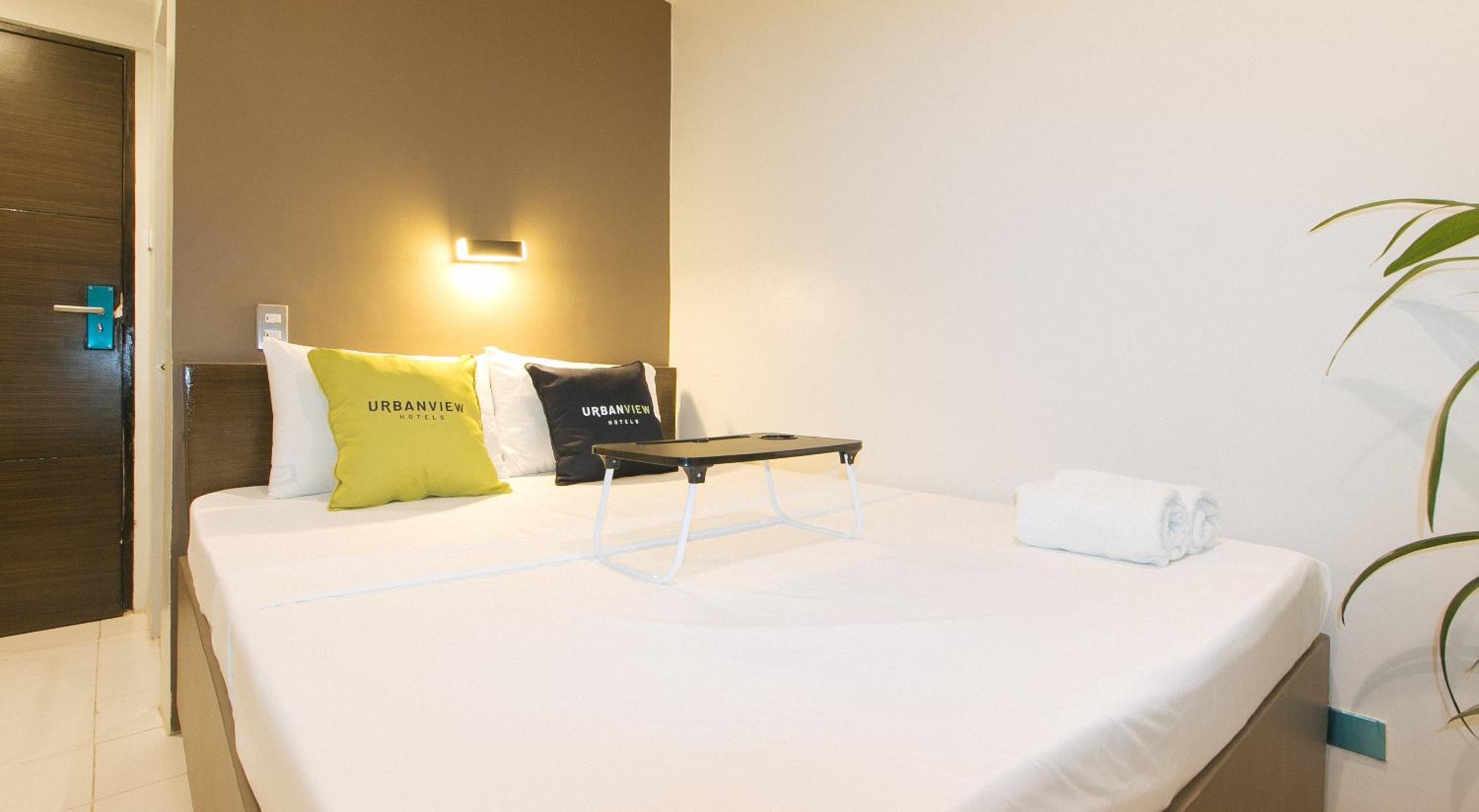 Standard Double Room - Photo 12