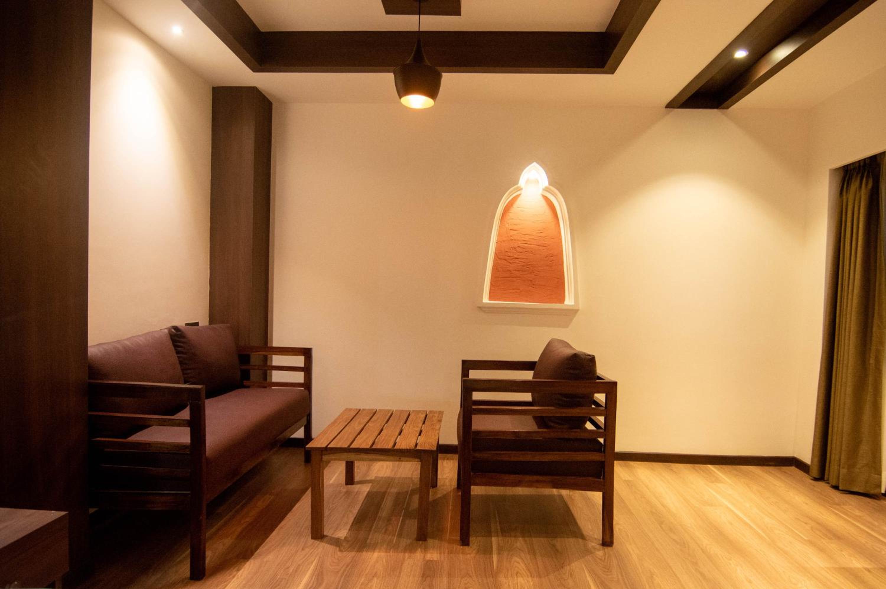 Heritage Deluxe Room with 15% off on Food & Beverage, Spa and Free Airport Pickup - Photo 7