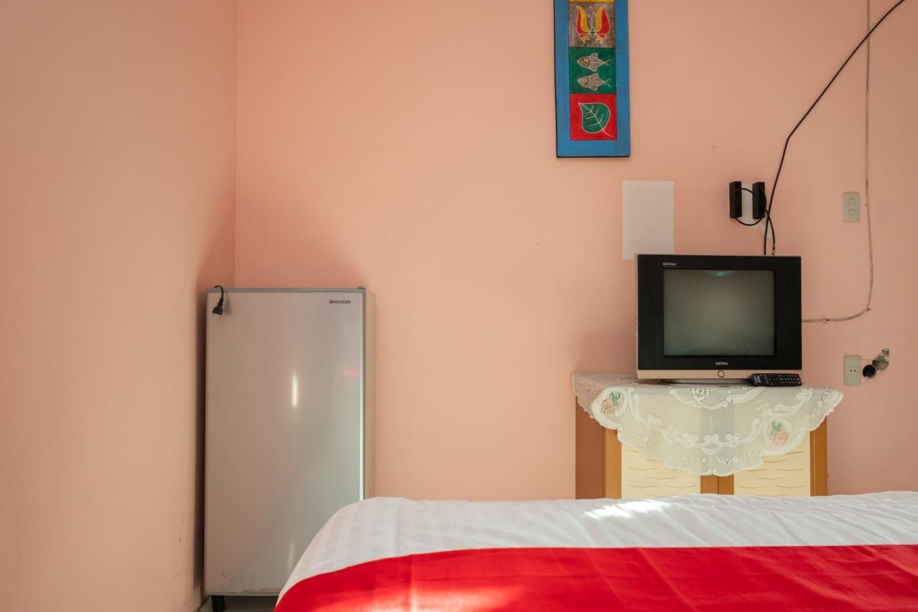 Suite - Photo 1