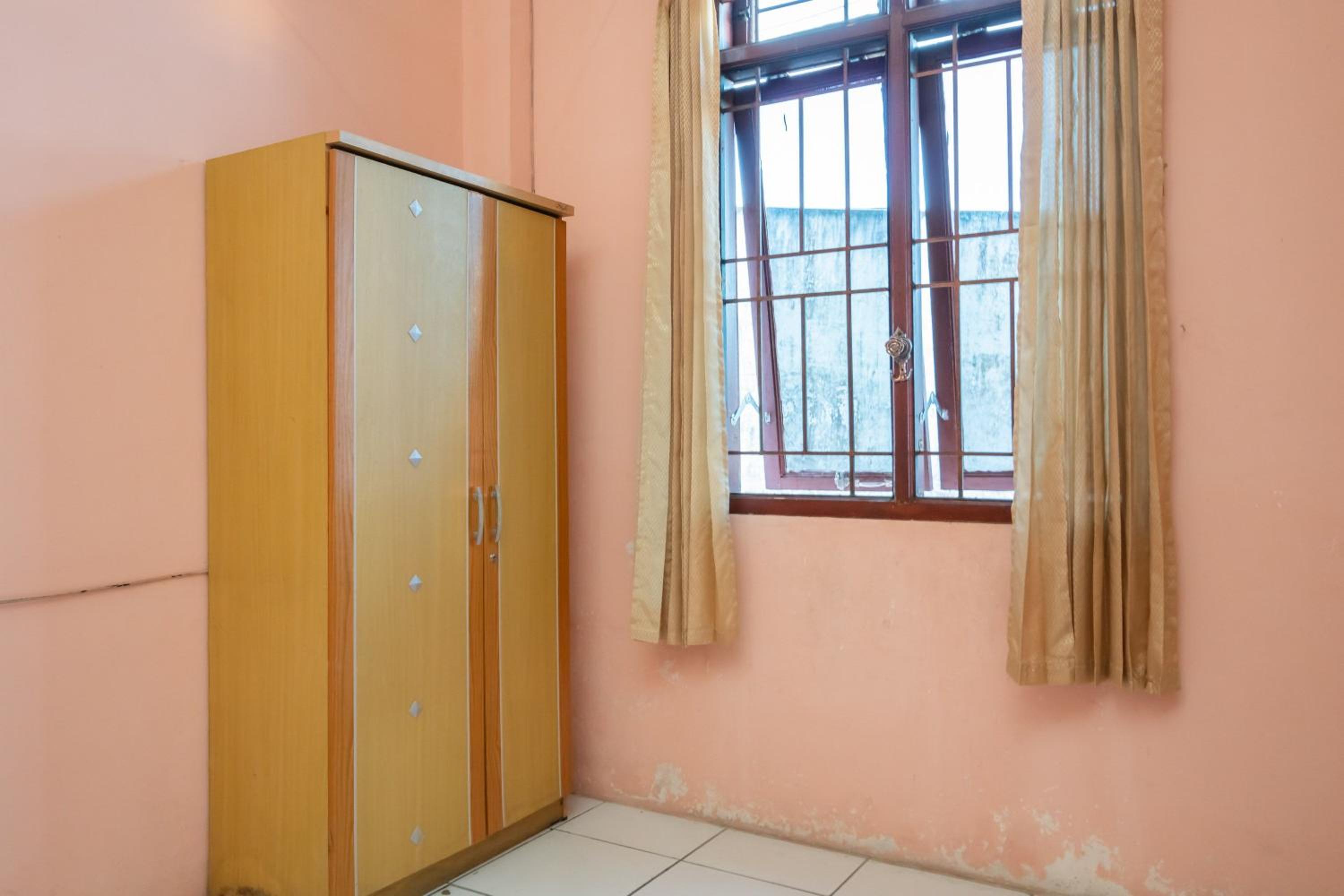 Standard Double Room - Photo 3