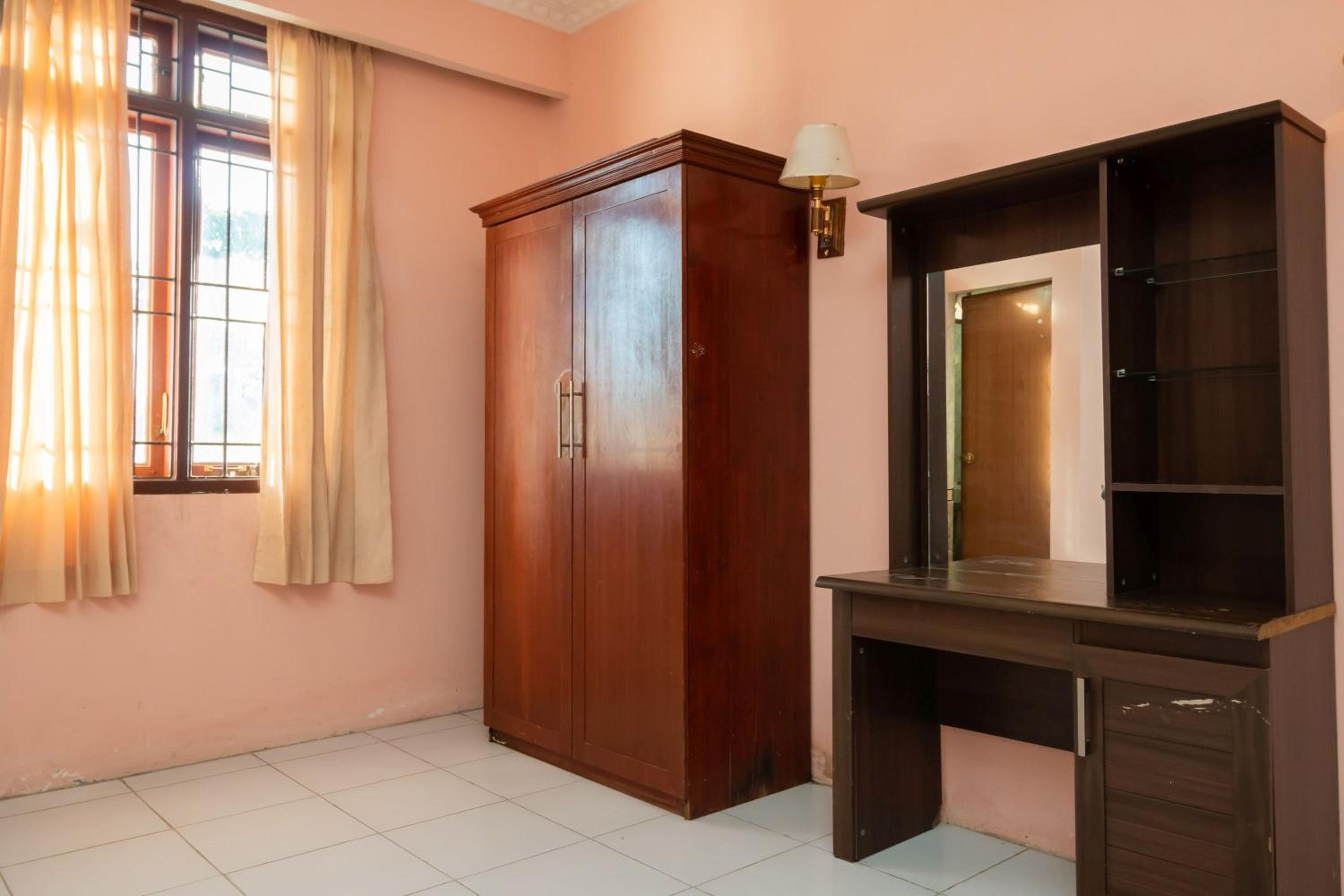 Suite - Photo 3