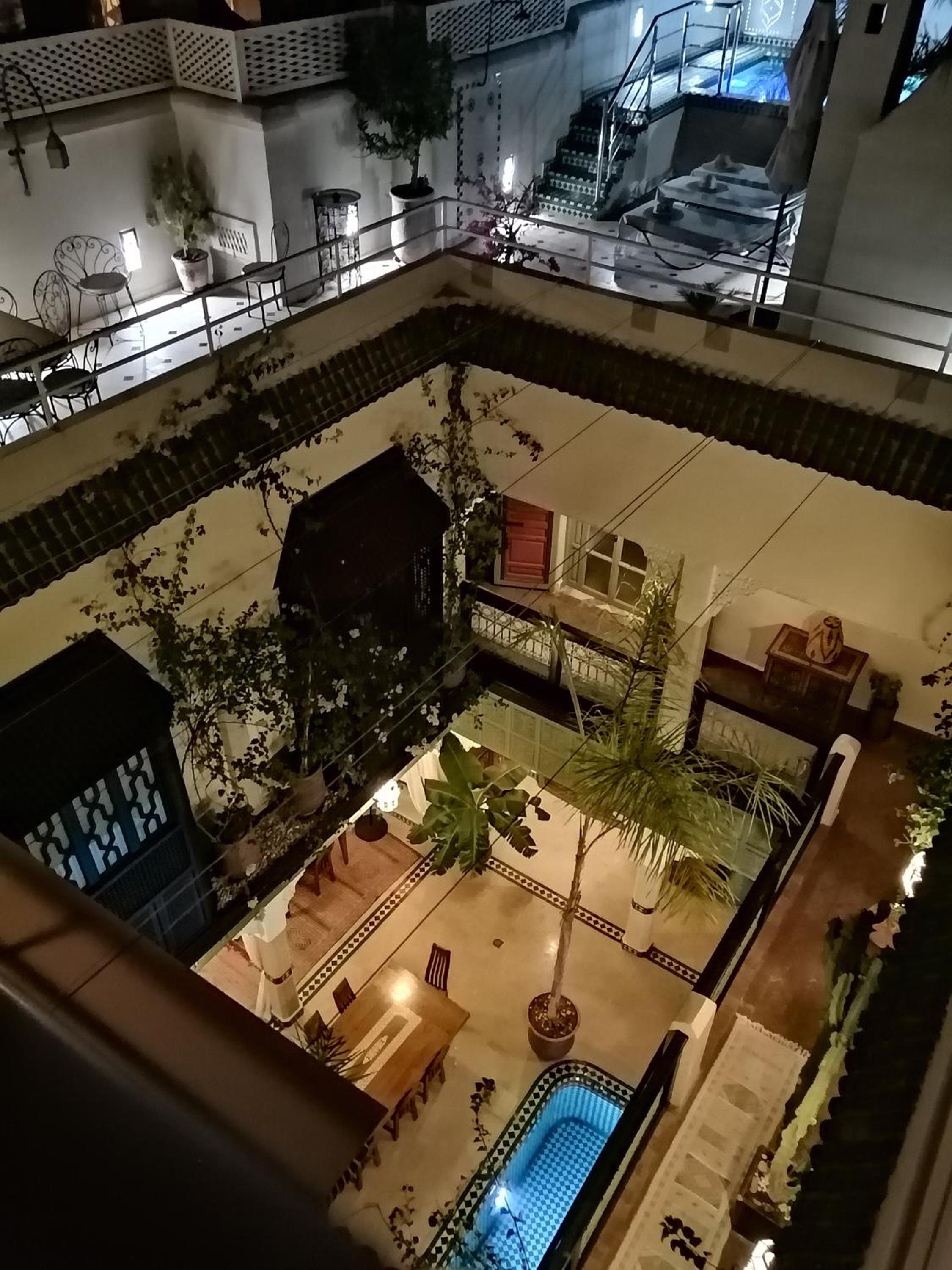 Double Room with Balcony - Photo 38