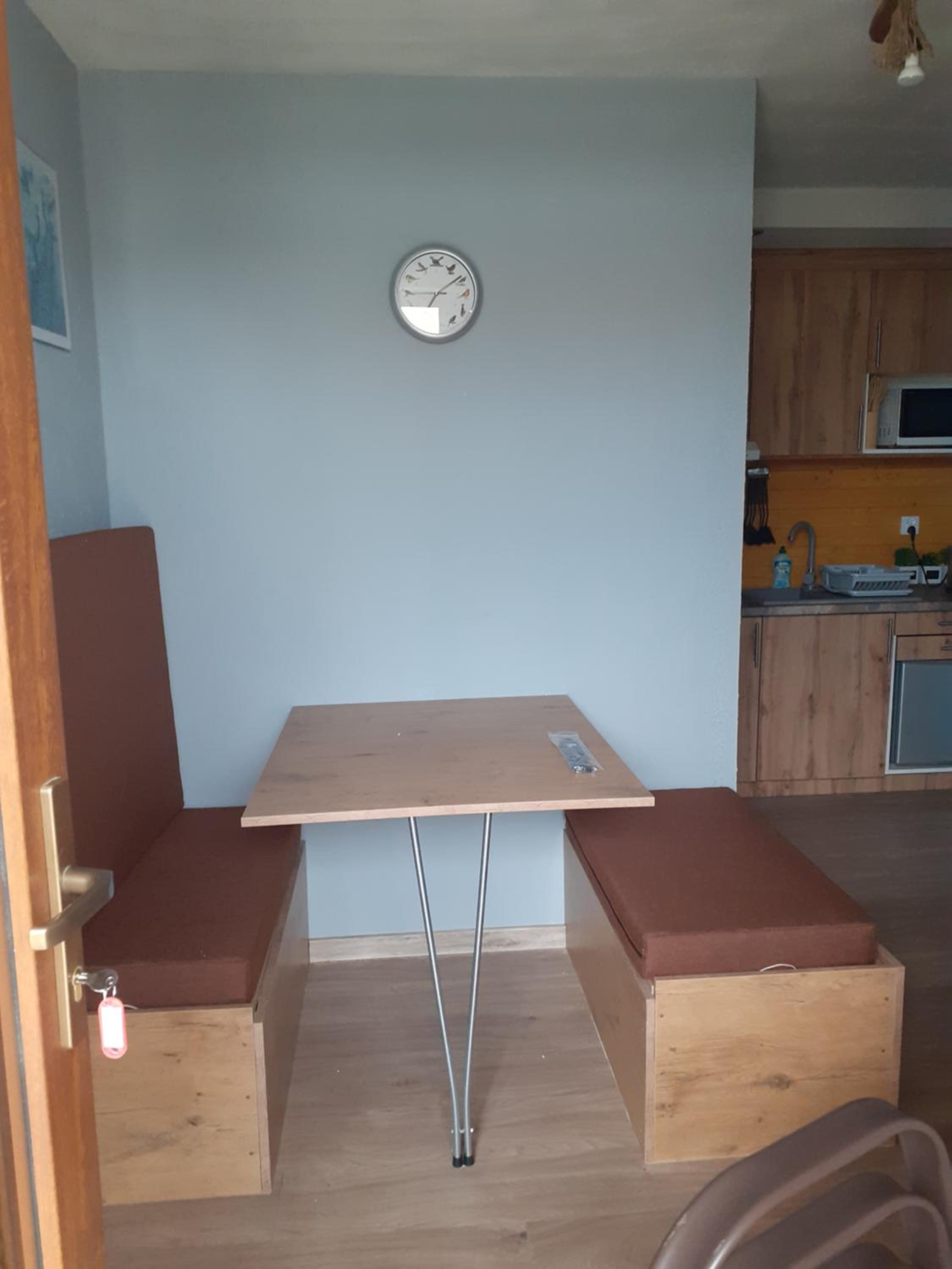 One-Bedroom Apartment - Photo 8