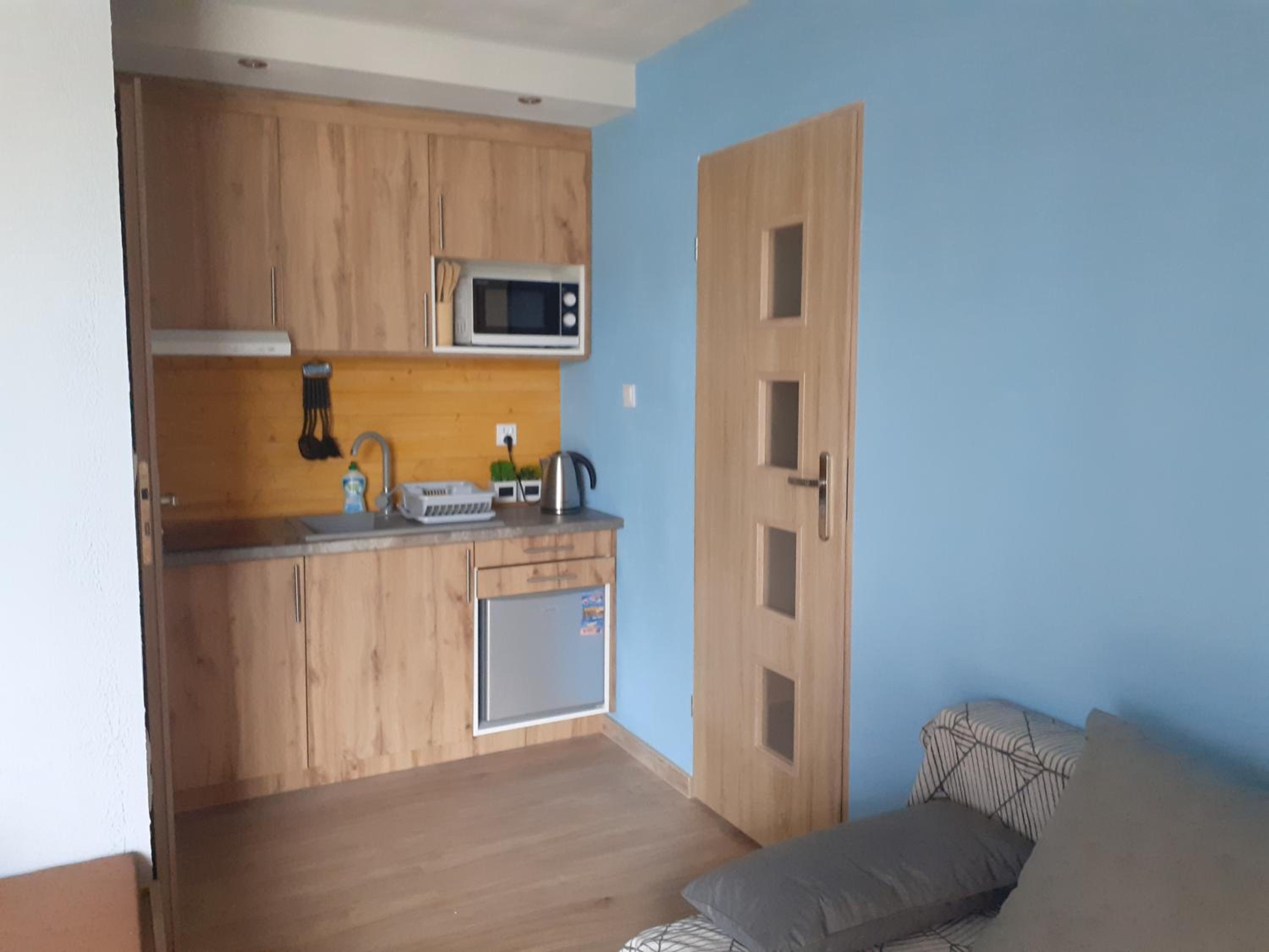 One-Bedroom Apartment - Photo 6