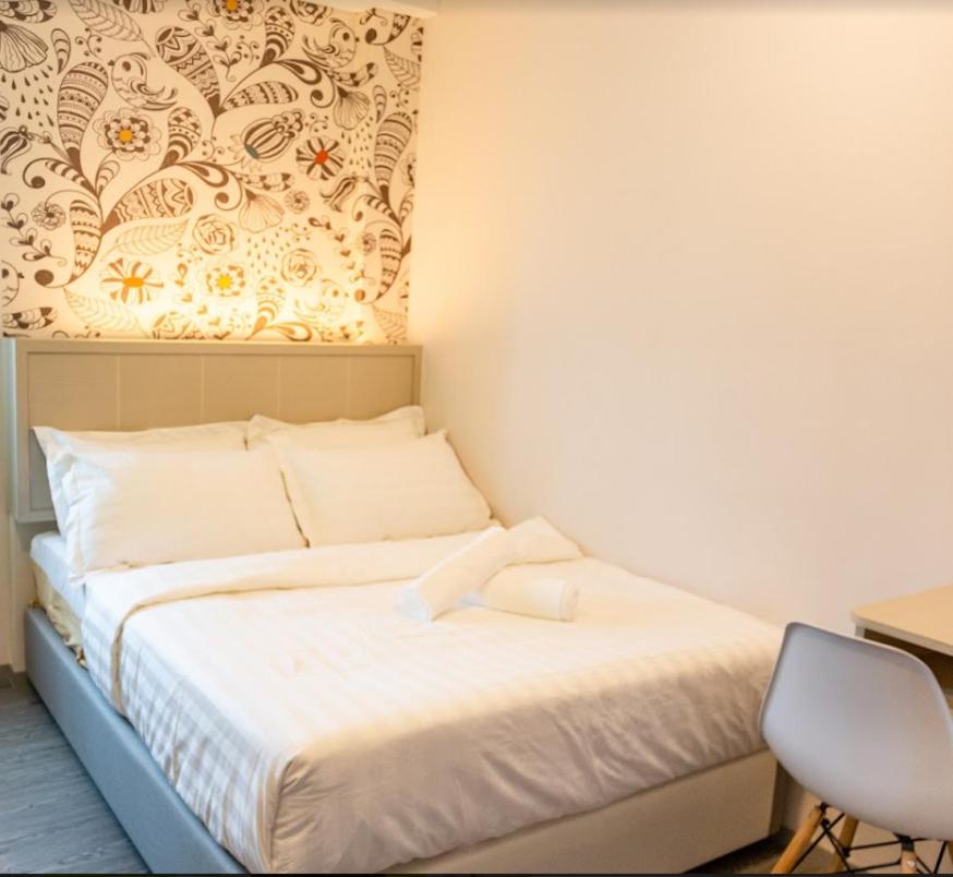Standard Queen Room - Photo 1