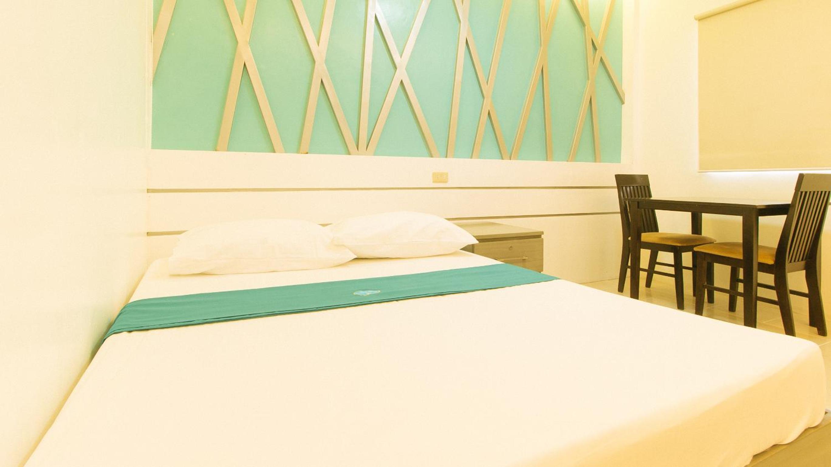 Budget Double Room photo 1