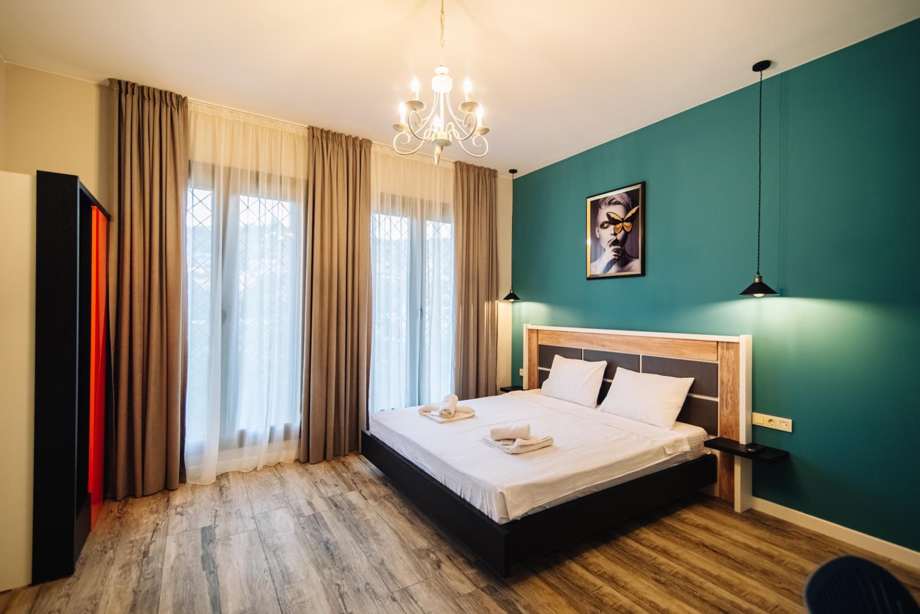 Double Room with Mountain View