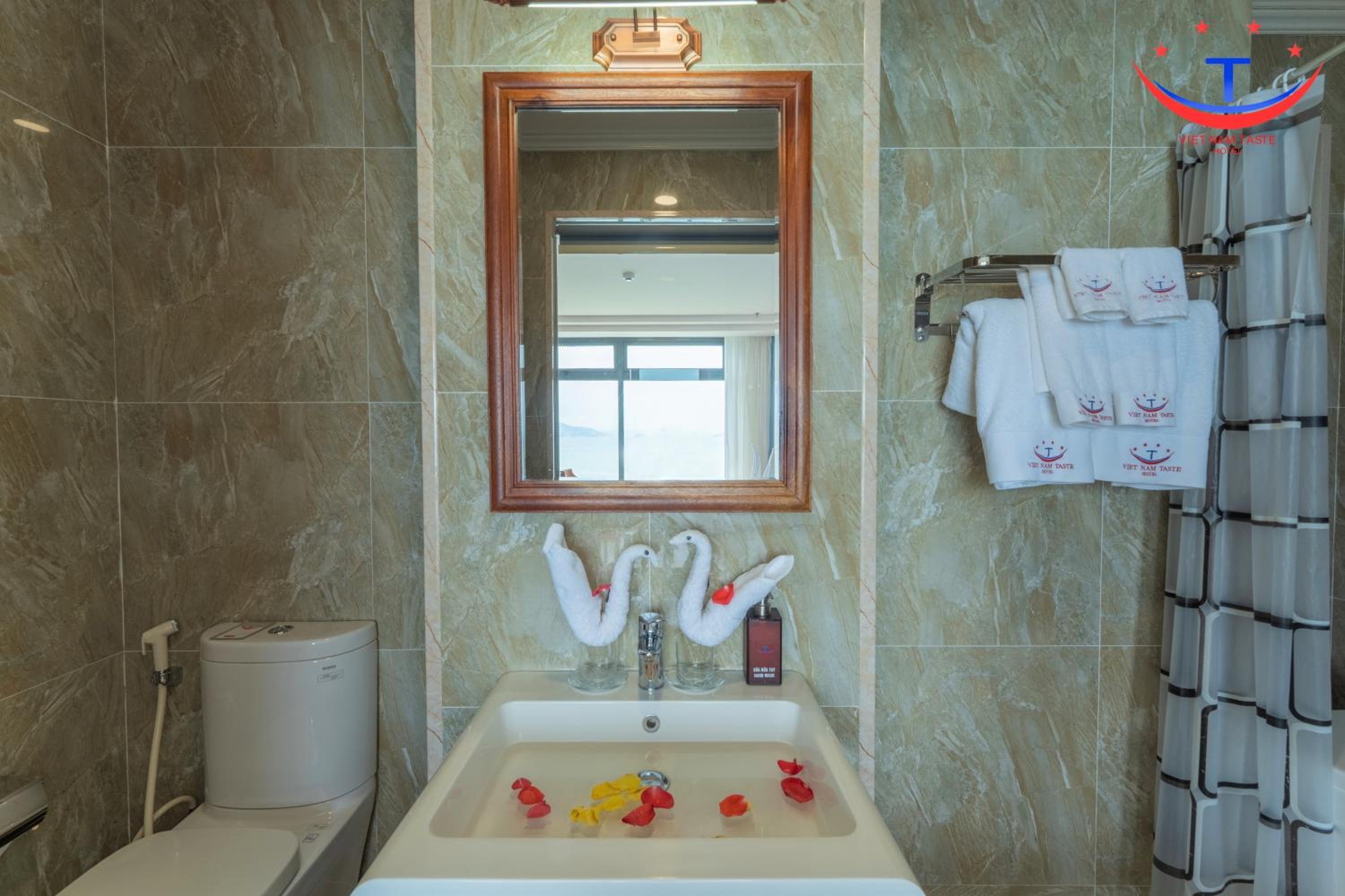 Luxury Double Room with Ocean View - Photo 6