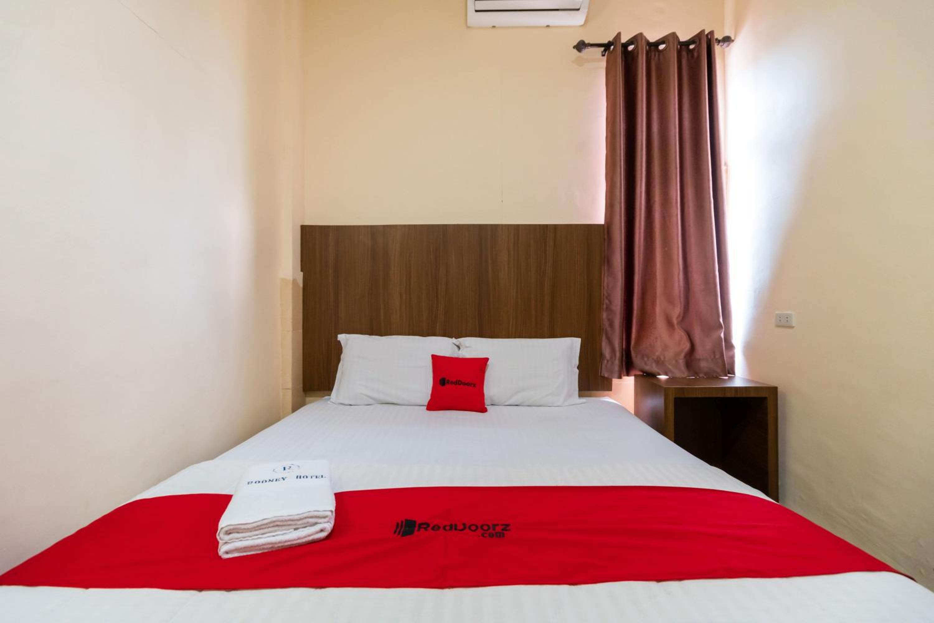 Standard Double Room - Photo 1
