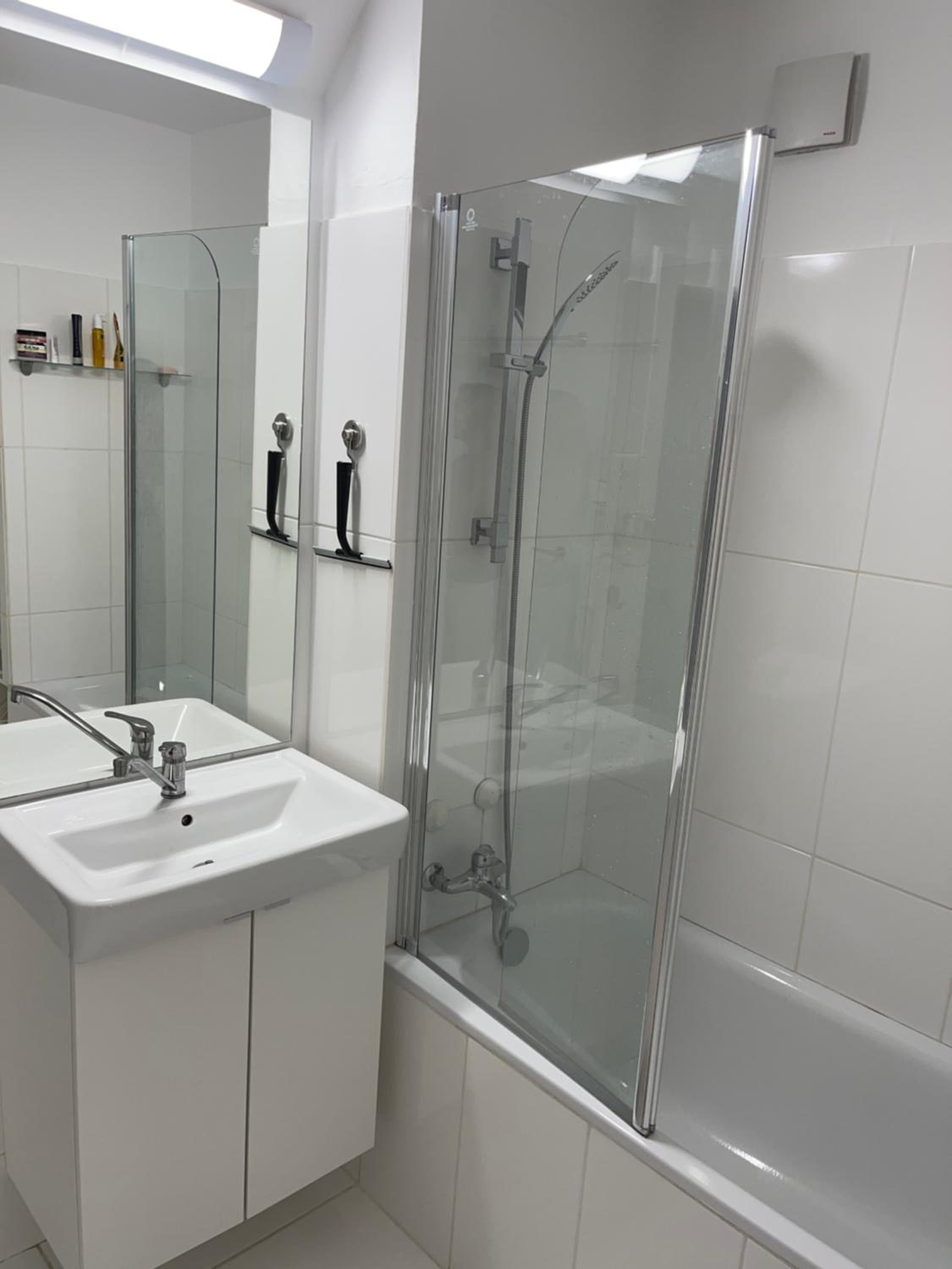 Double Room - Photo 3