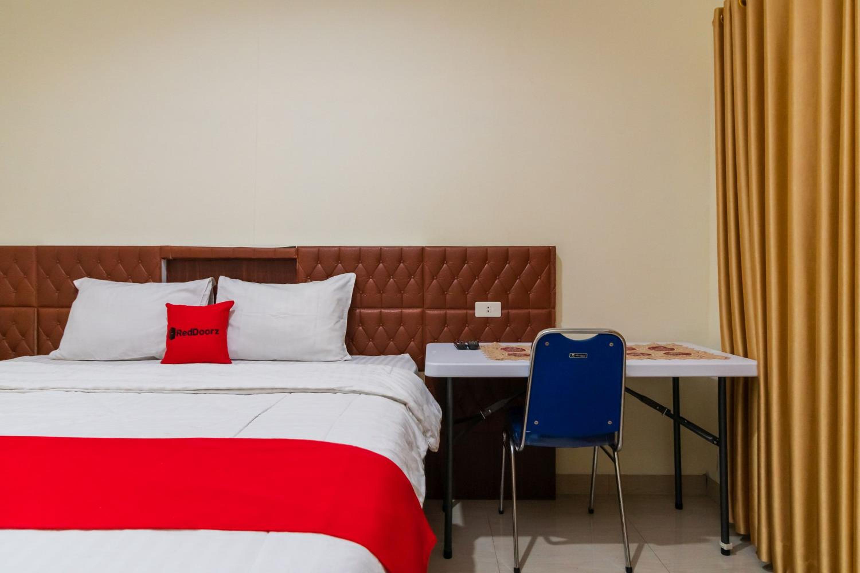 Standard Double Room - Photo 6