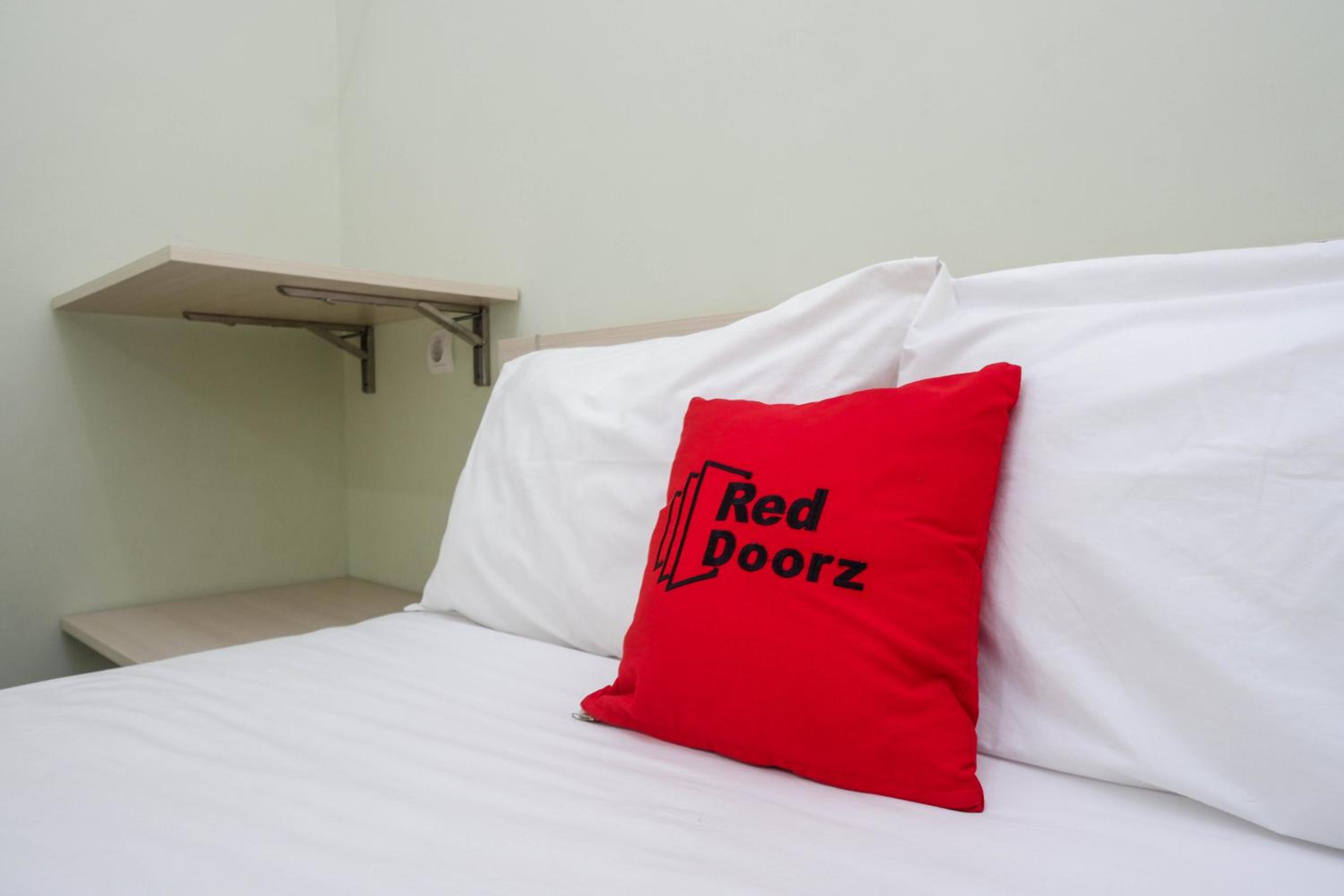 Standard Double Room - Photo 2