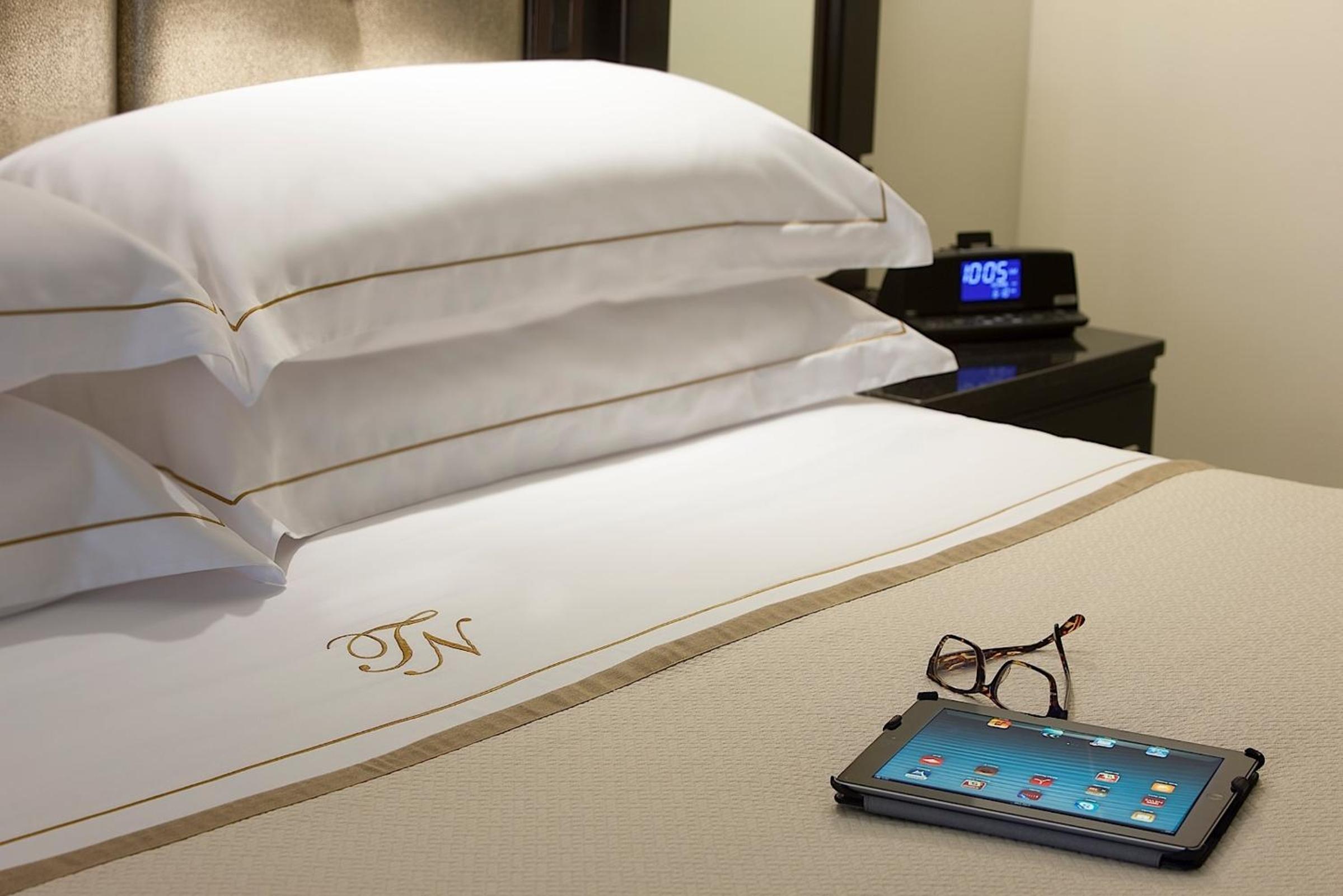 Premium Junior Suite photo 3