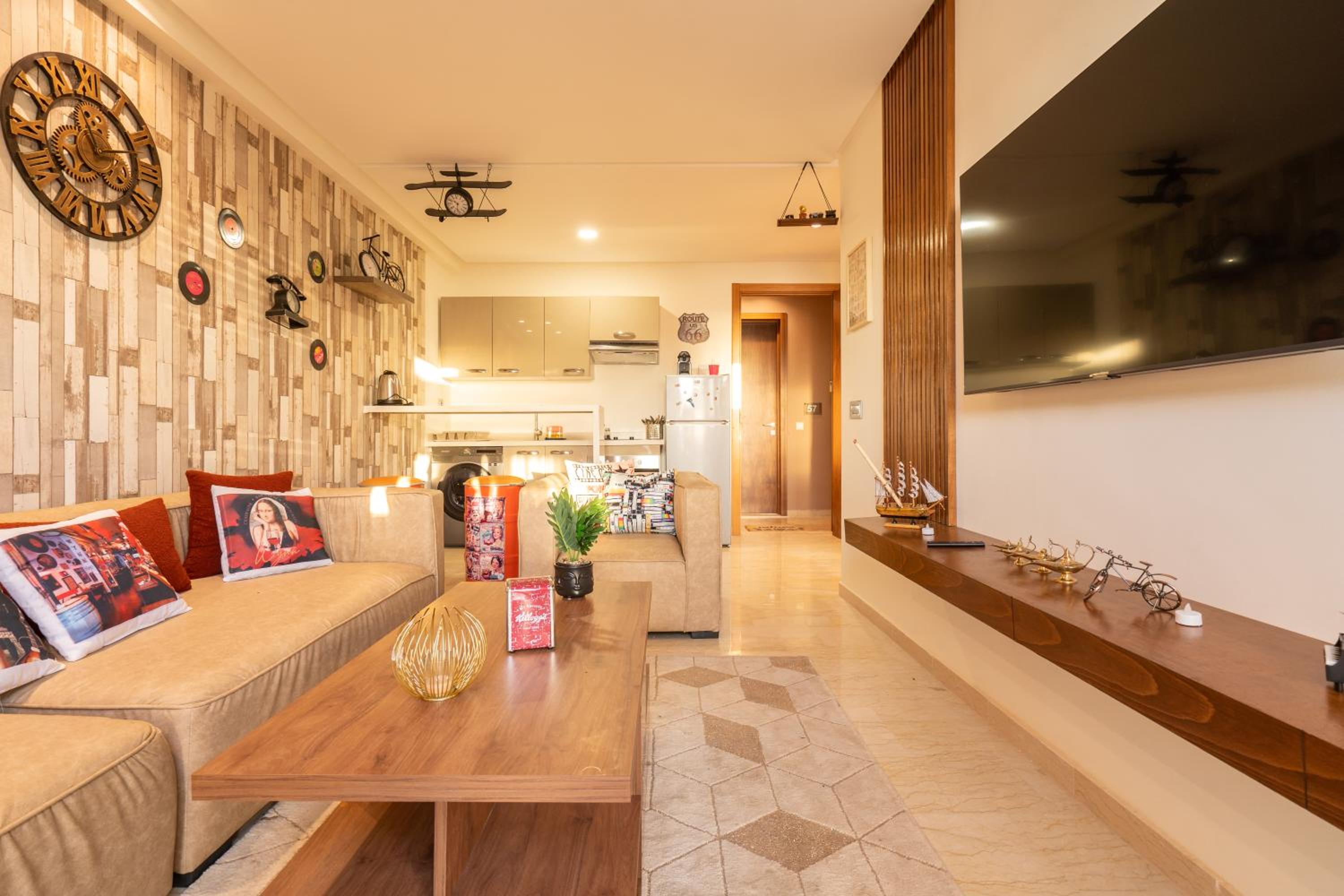One-Bedroom Apartment - Photo 1