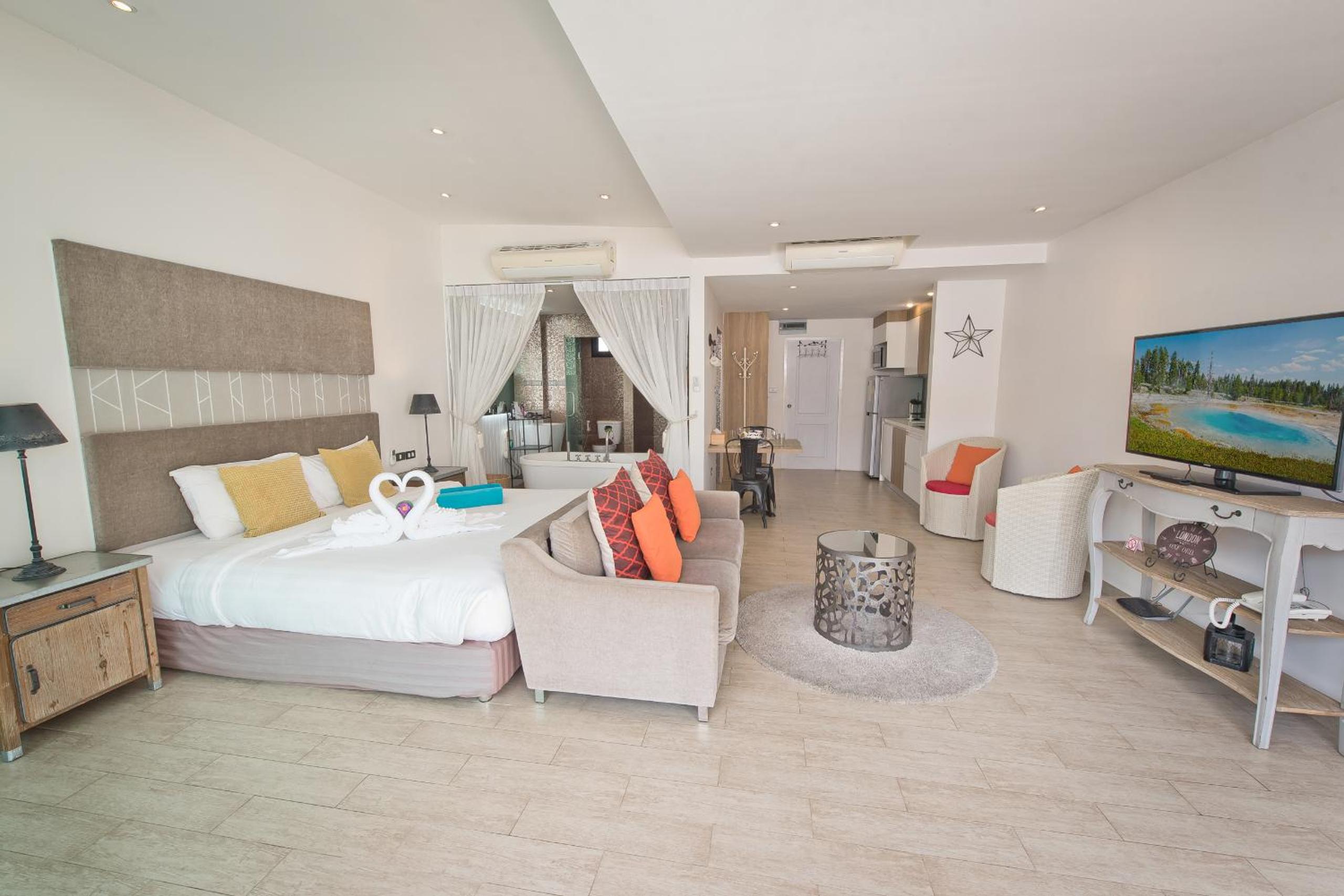 Villa Deluxe