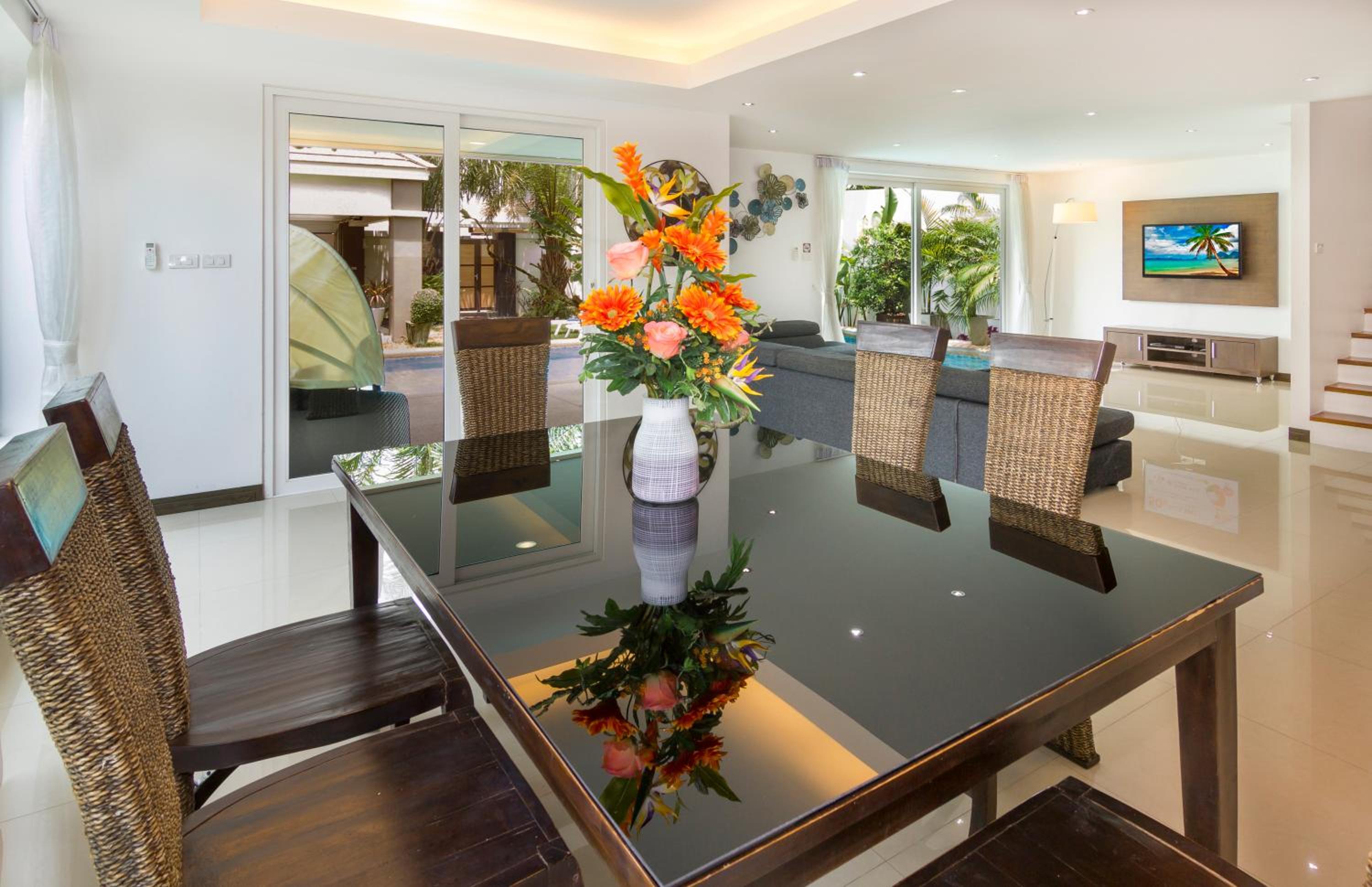 Four-Bedroom Villa with Private Pool - Villa T8 photo 3