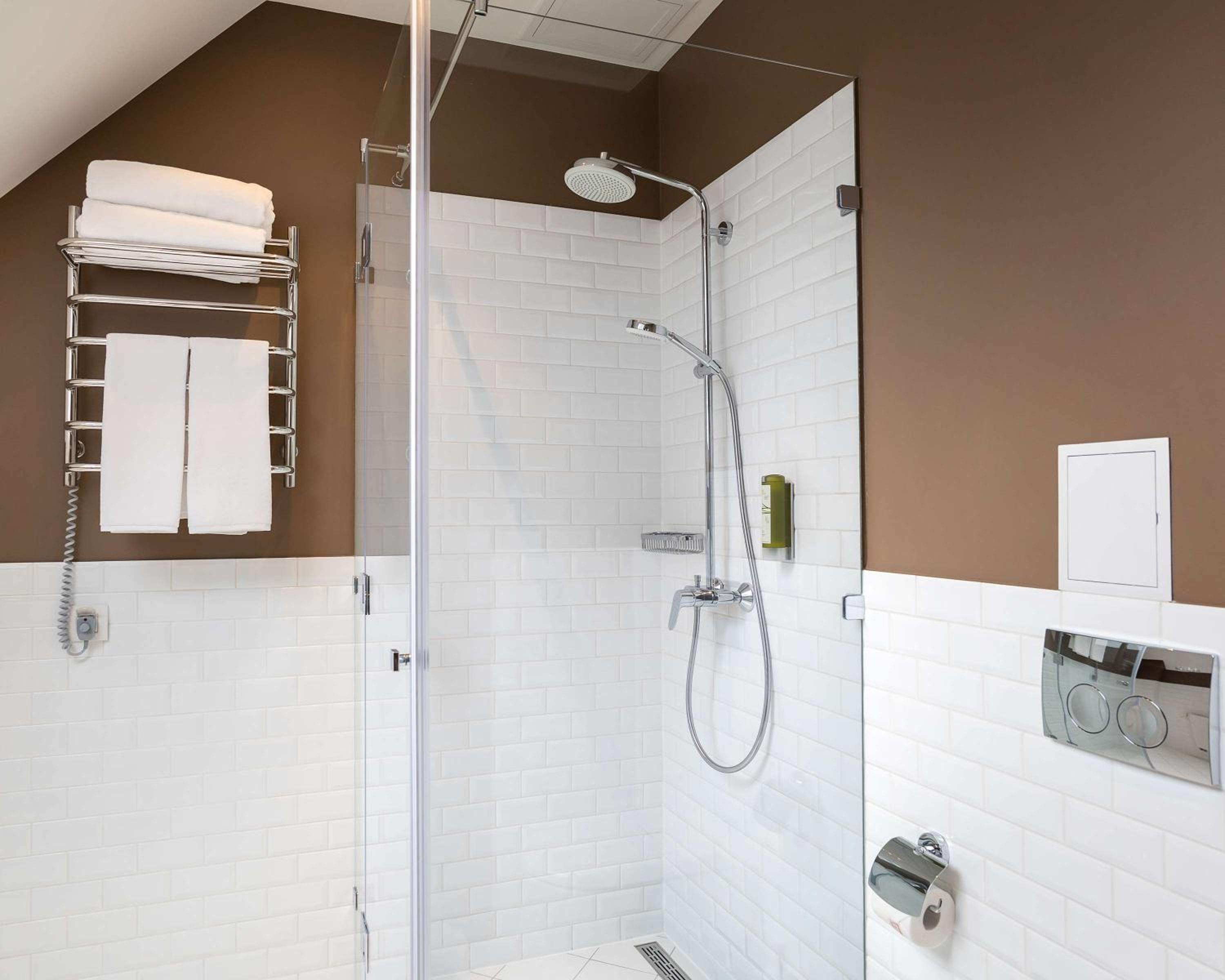 Standard Single Room - Photo 2