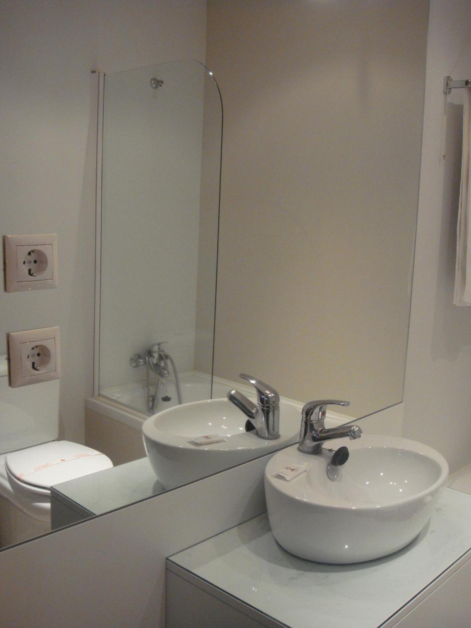 Double Room - Photo 4