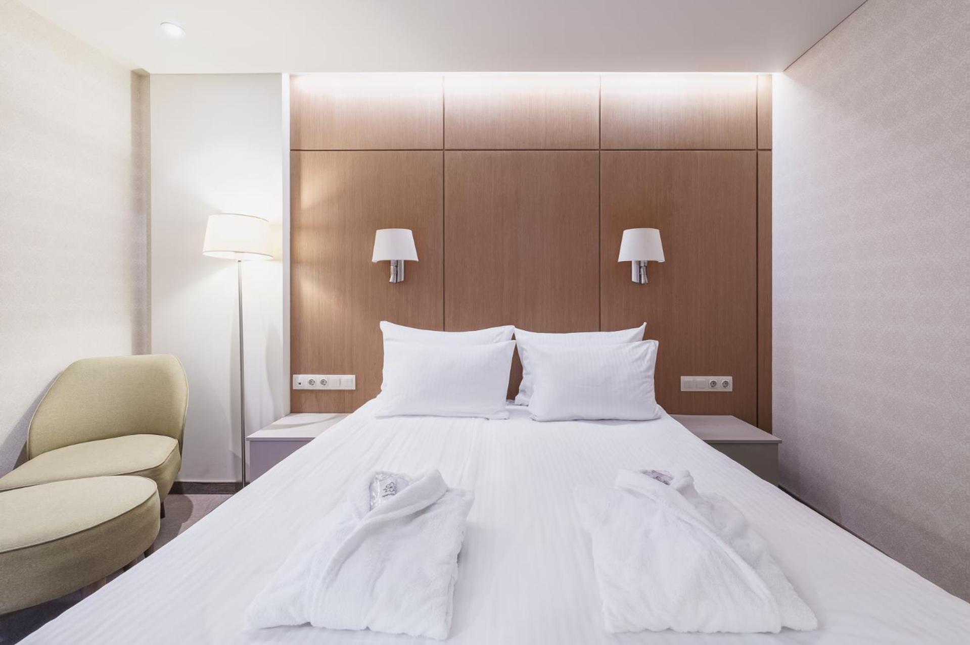 Double Room with Spa Package - Romantic Getaway