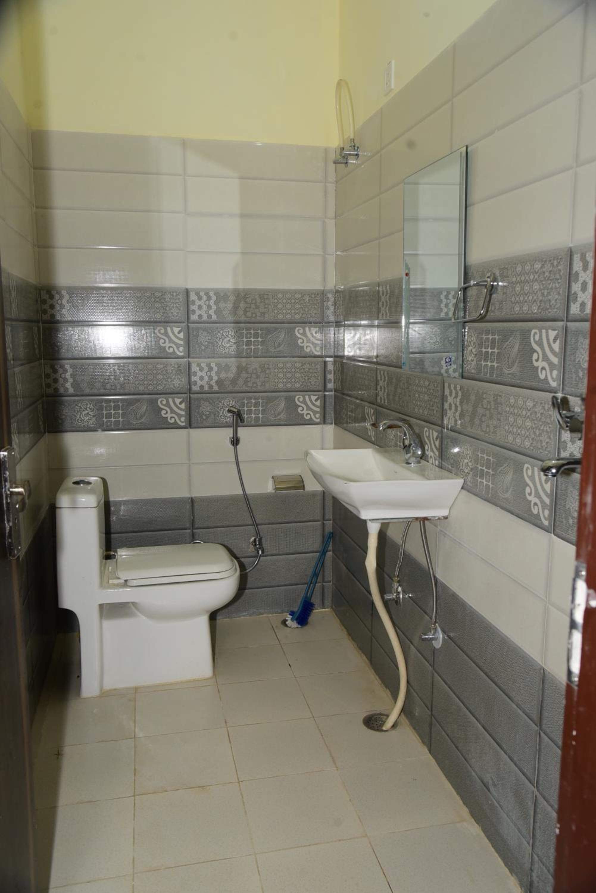 Deluxe Room - Photo 13
