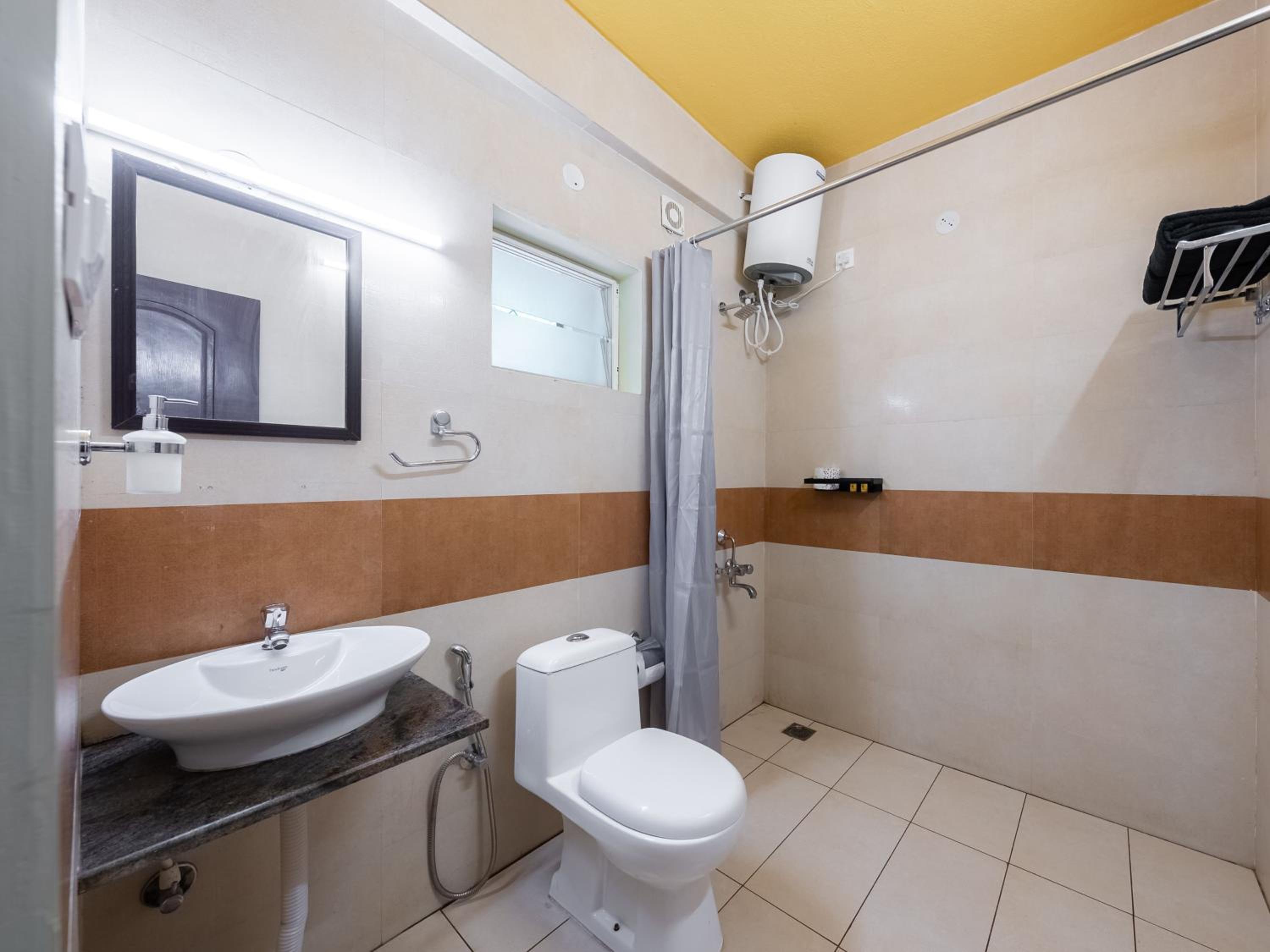  Superior Double Room with Balcony and Rainforest View - Photo 7